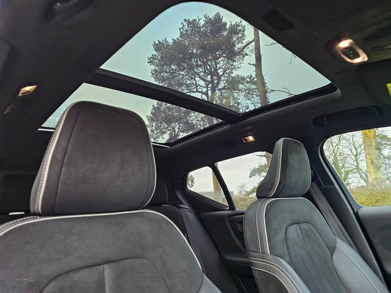 Oct 2018 Volvo XC40 2.0 D4 [190] First Edition 5dr AWD Geartronic