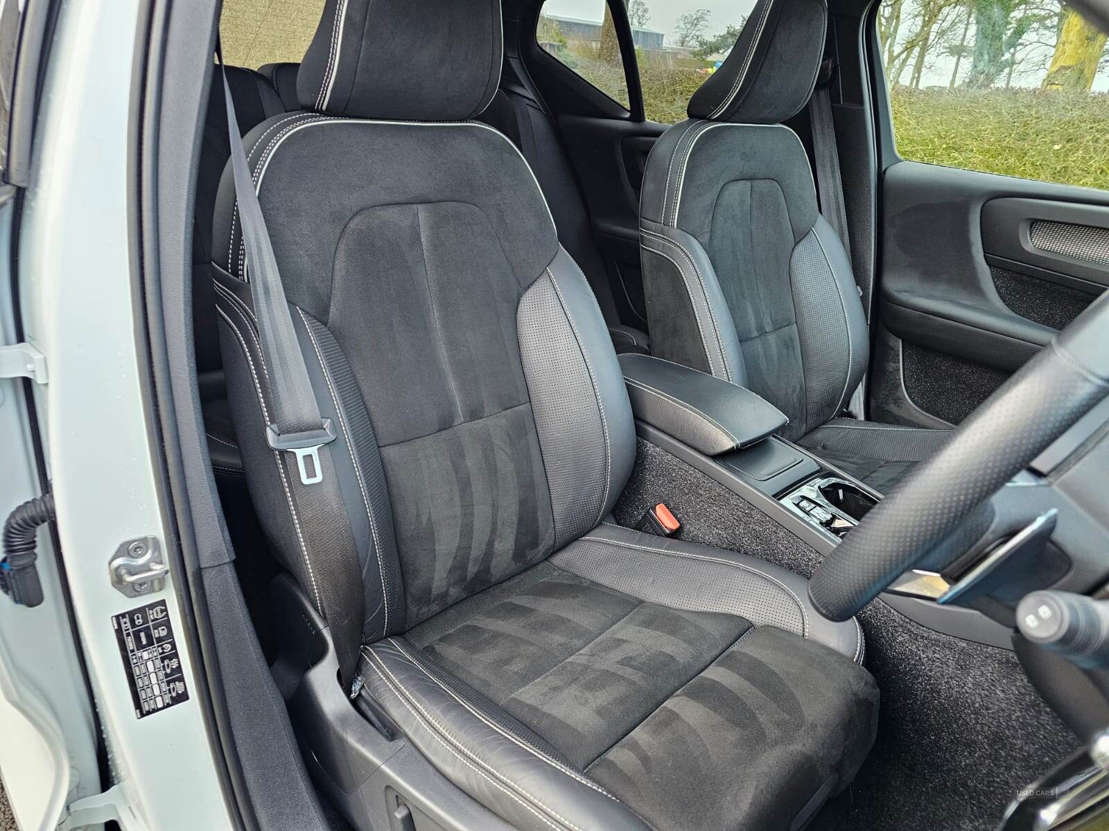 Oct 2018 Volvo XC40 2.0 D4 [190] First Edition 5dr AWD Geartronic