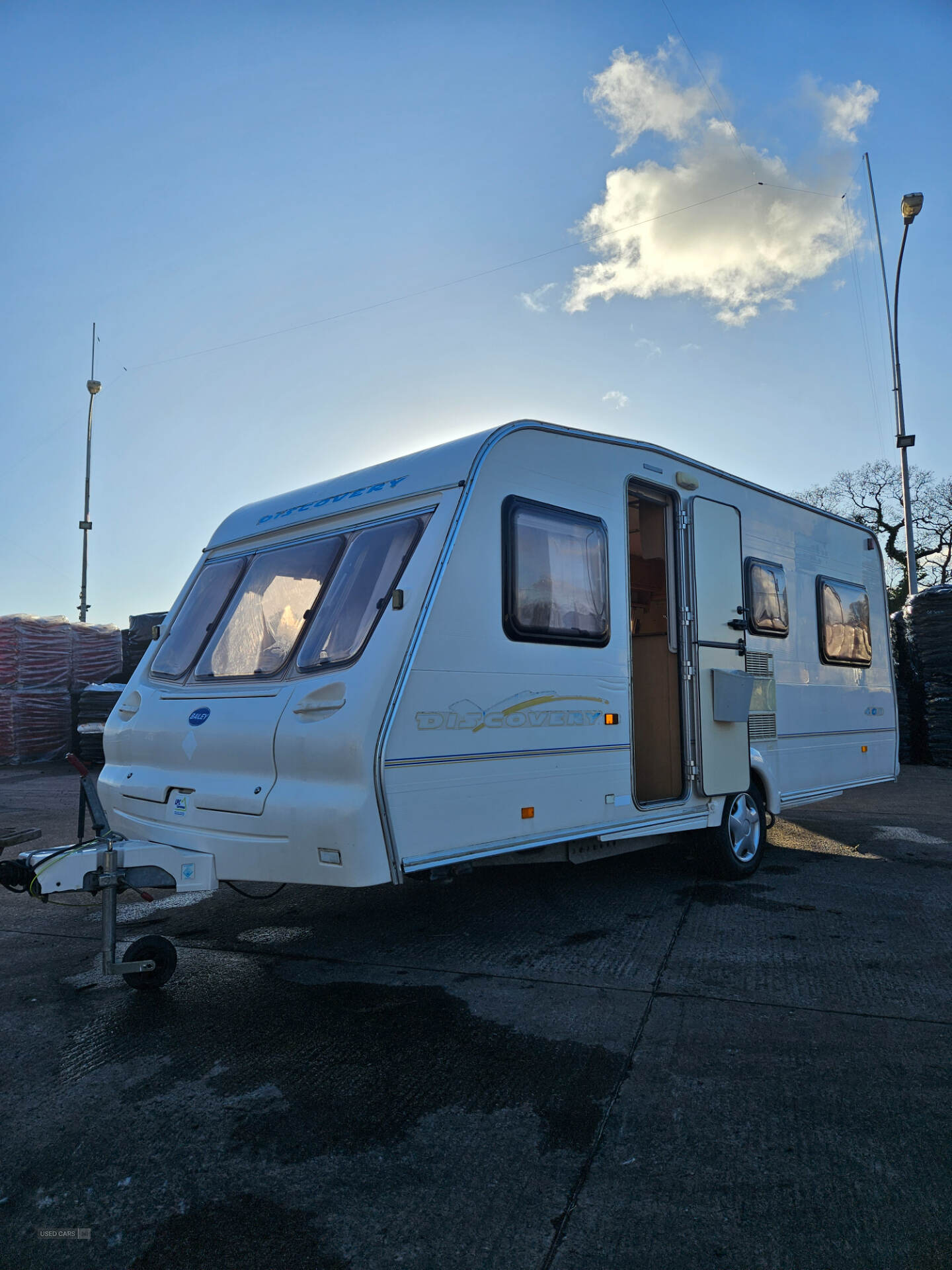 Jan 2004 Bailey Discovery 400