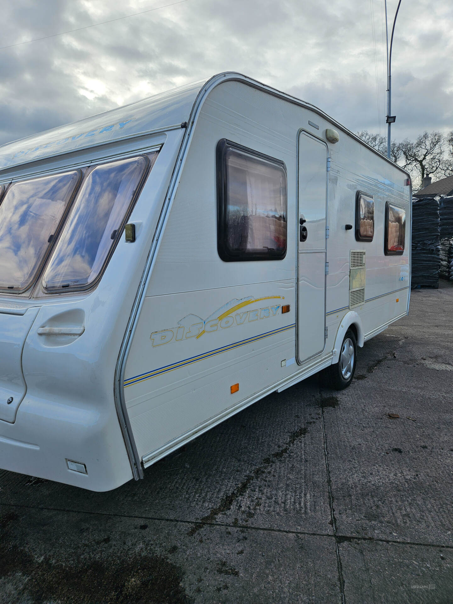 Jan 2004 Bailey Discovery 400