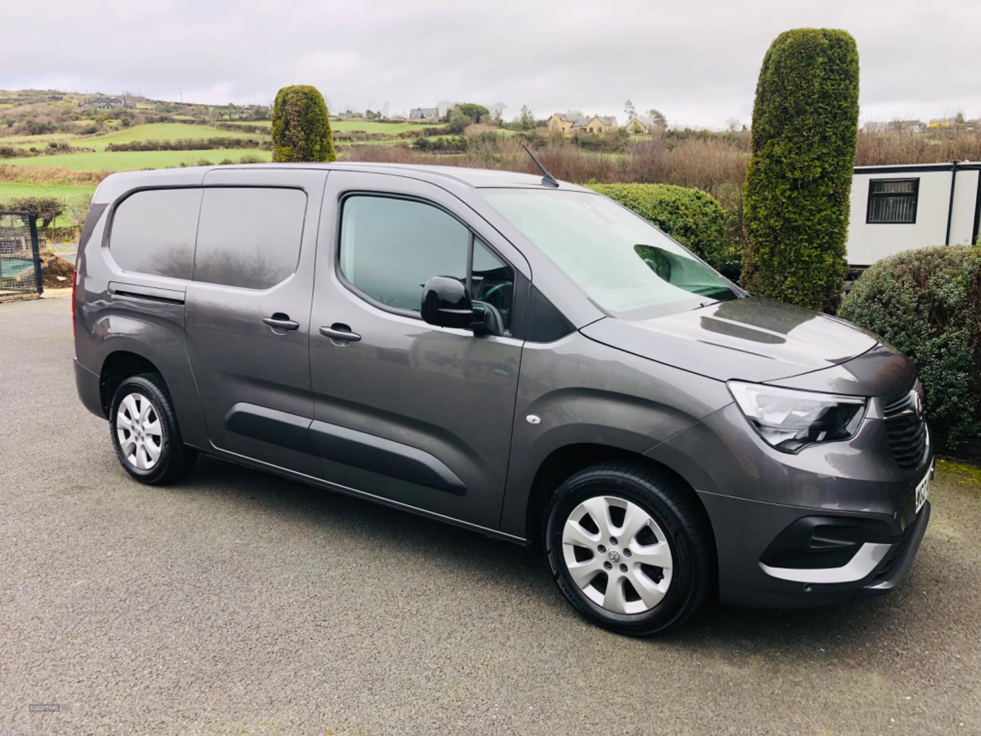 May 2022 Vauxhall Combo 2300 1.5 Turbo D 100ps H1 Elite Van [6 Speed]