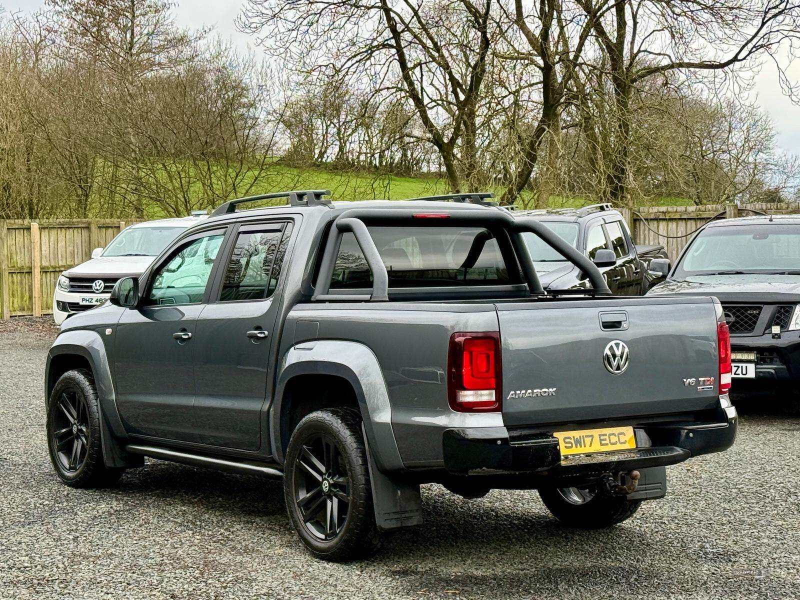 Nov 2017 Volkswagen Amarok D/Cab Pick Up Highline 3.0 V6 TDI 224 BMT 4M Auto