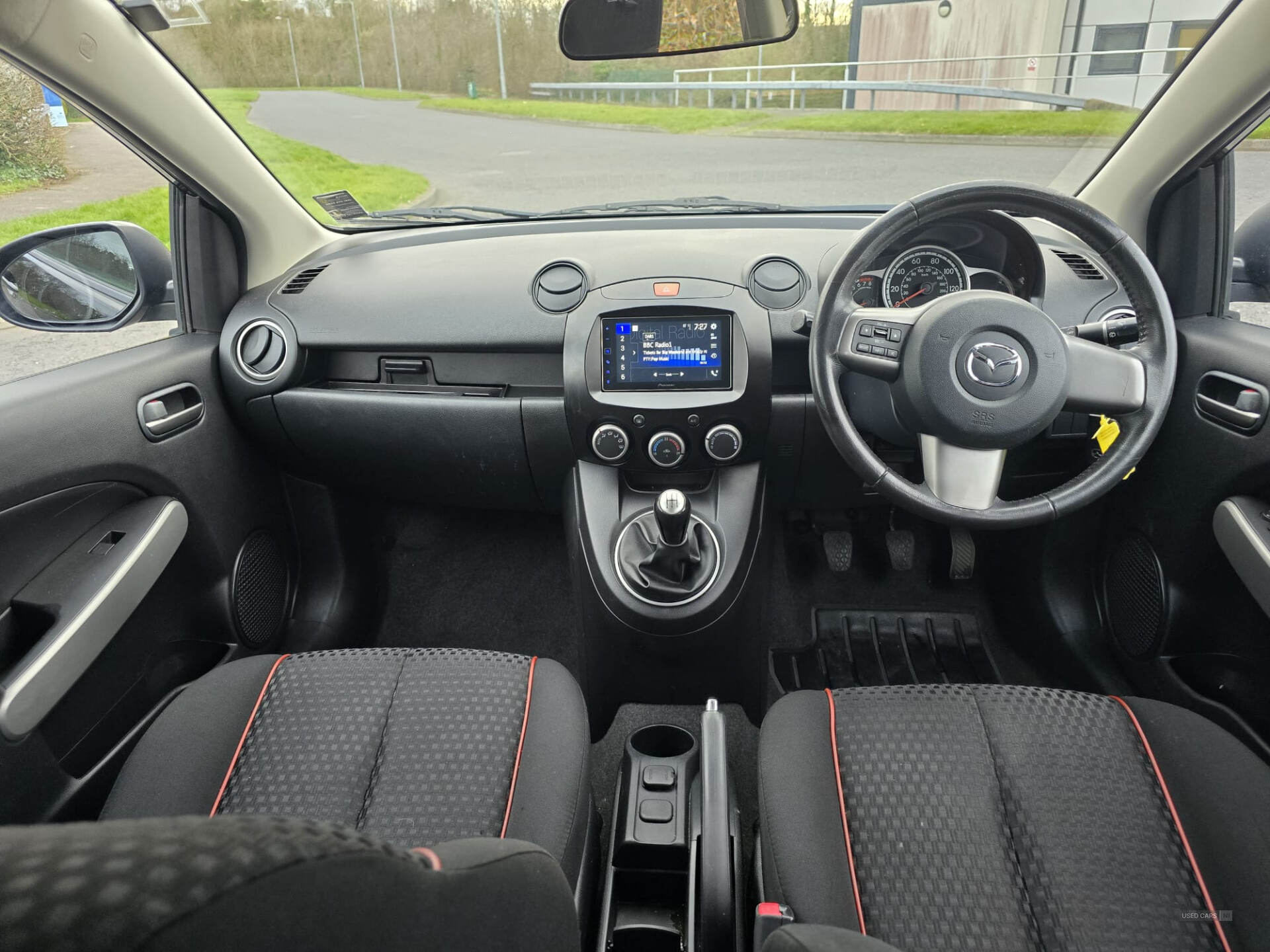 Sep 2012 Mazda Mazda2 1.3 Venture Edition 5dr