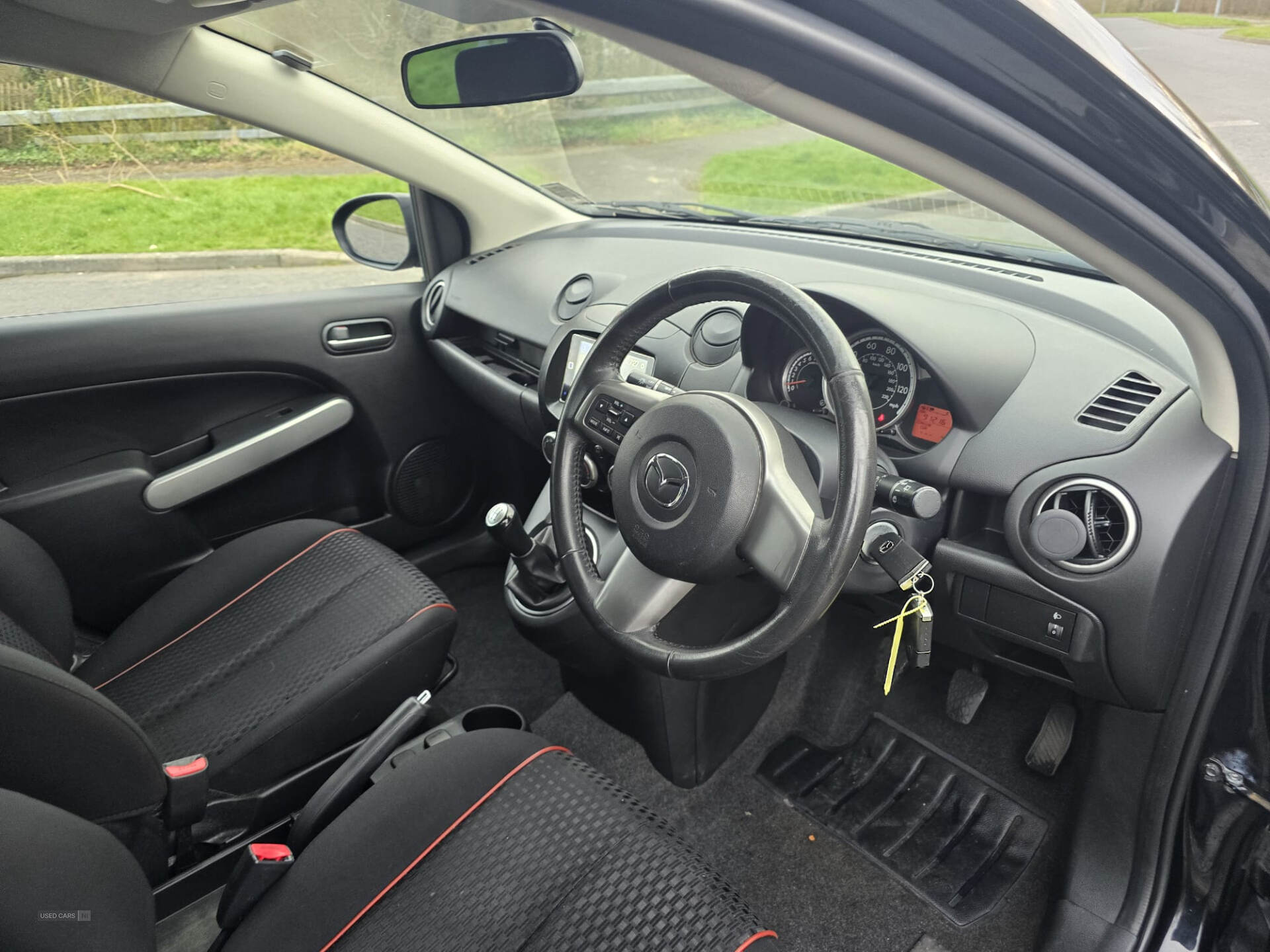 Sep 2012 Mazda Mazda2 1.3 Venture Edition 5dr