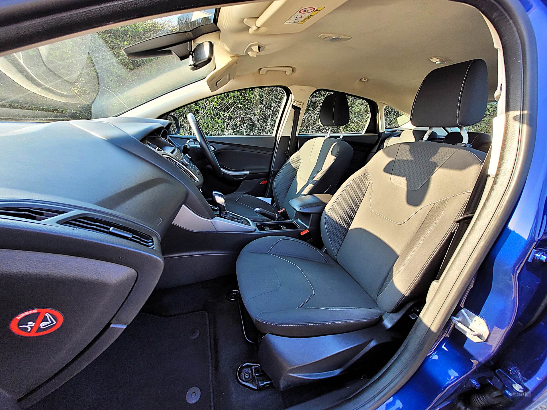 Jun 2015 Ford Focus 1.6 125 Zetec 5dr Powershift