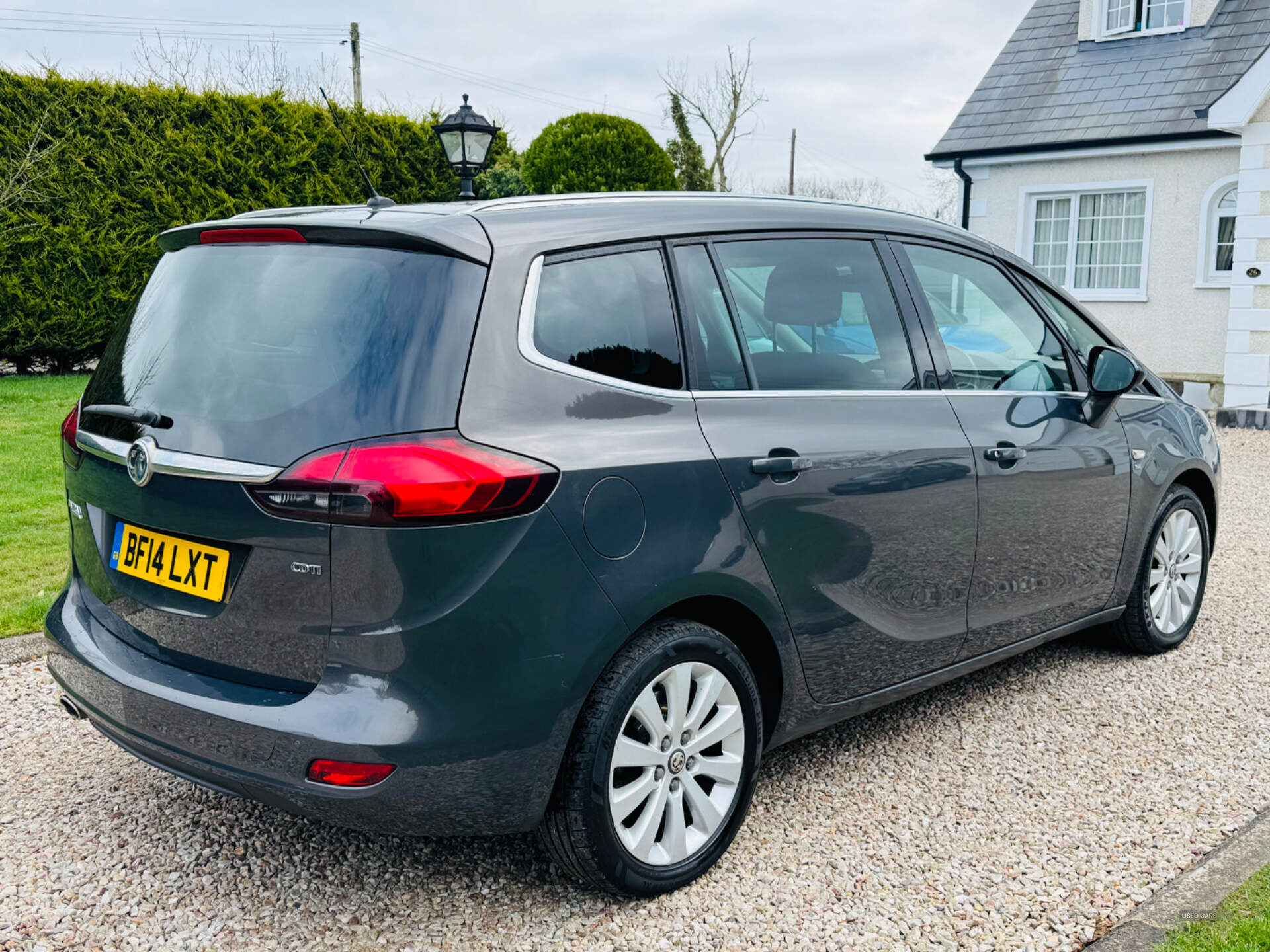 Mar 2014 Vauxhall Zafira 2.0 CDTi [165] SE 5dr [non Start Stop]