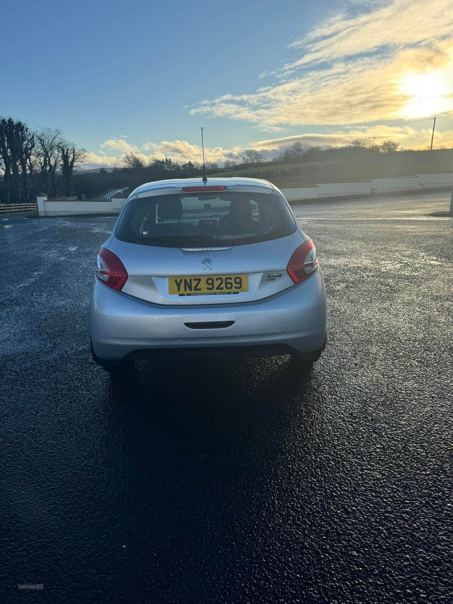 Jan 2013 Peugeot 208 1.6 e-HDi Active 5dr
