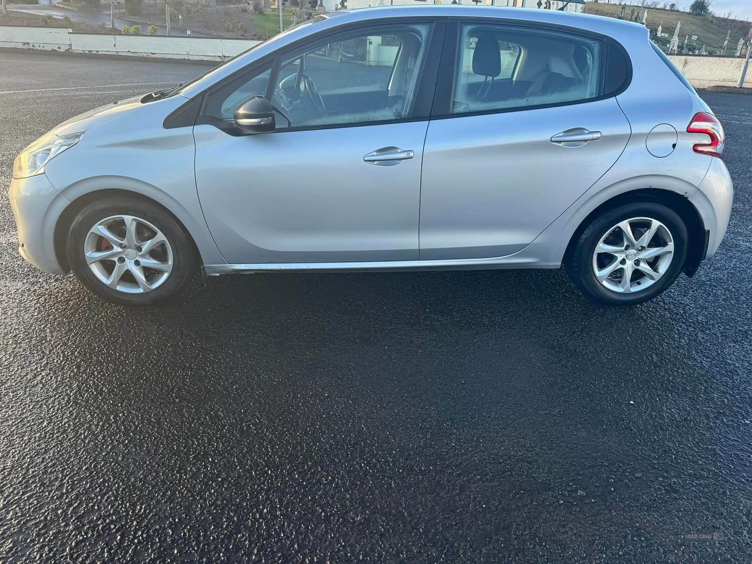 Jan 2013 Peugeot 208 1.6 e-HDi Active 5dr