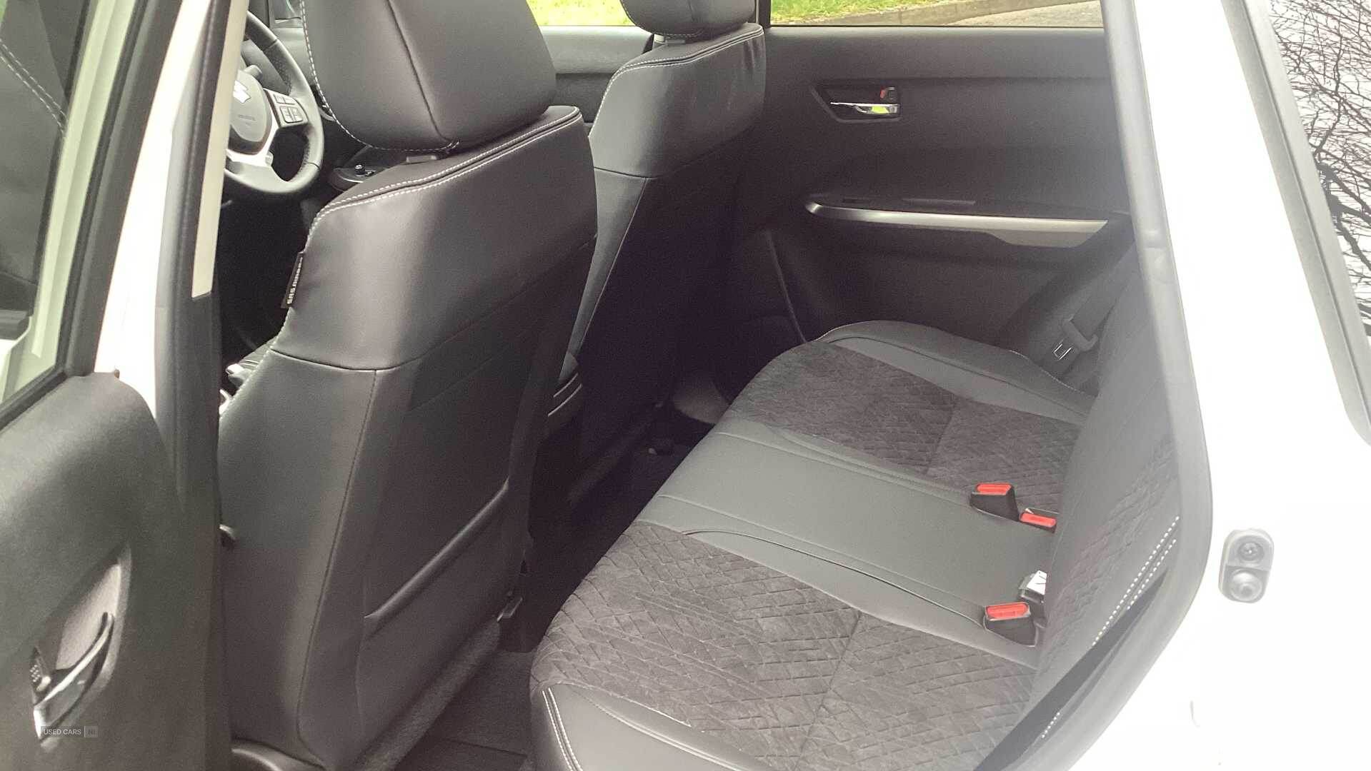 Jan 2025 Suzuki Vitara 1.4 Boosterjet 48V Hybrid SZ5 5dr