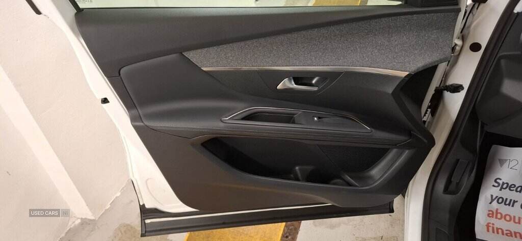 Mar 2019 Peugeot 3008 1.5 BlueHDi Allure 5dr