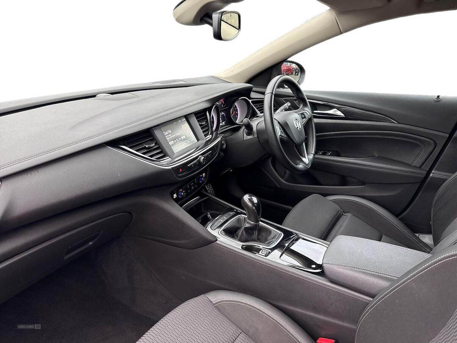 Feb 2018 Vauxhall Insignia 1.5T Sri 5Dr