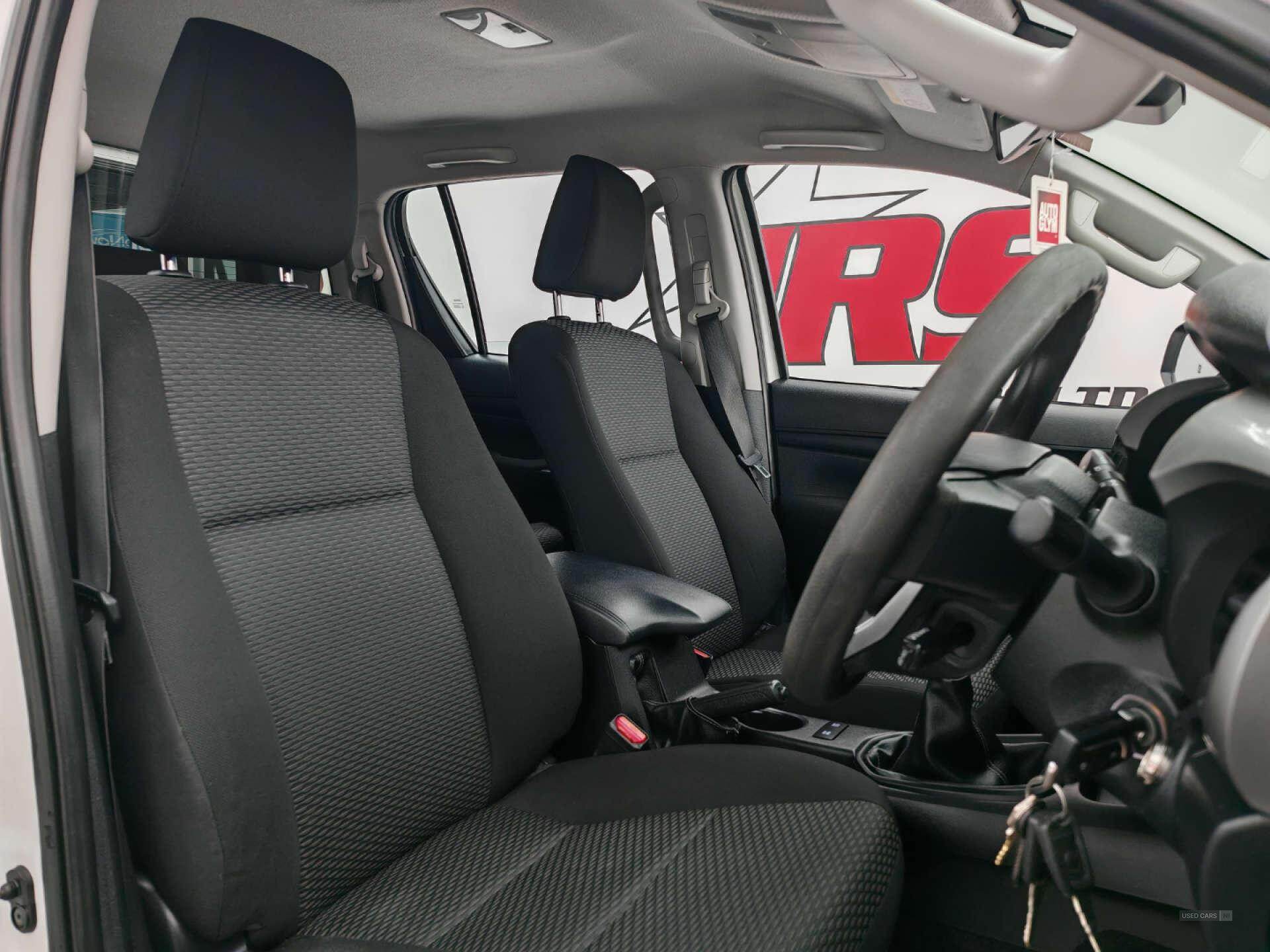 Mar 2021 Toyota Hilux Active D/Cab Pick Up 2.4 D-4D
