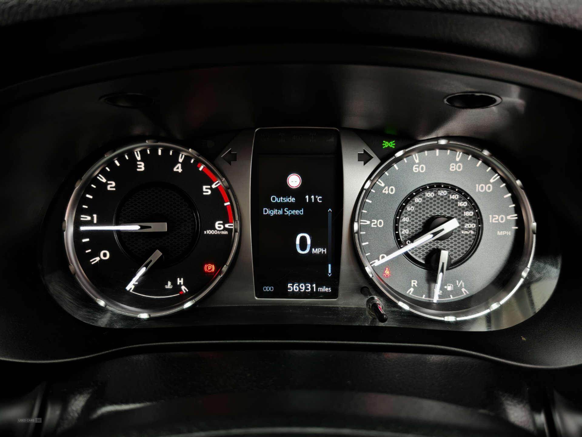 Mar 2021 Toyota Hilux Active D/Cab Pick Up 2.4 D-4D