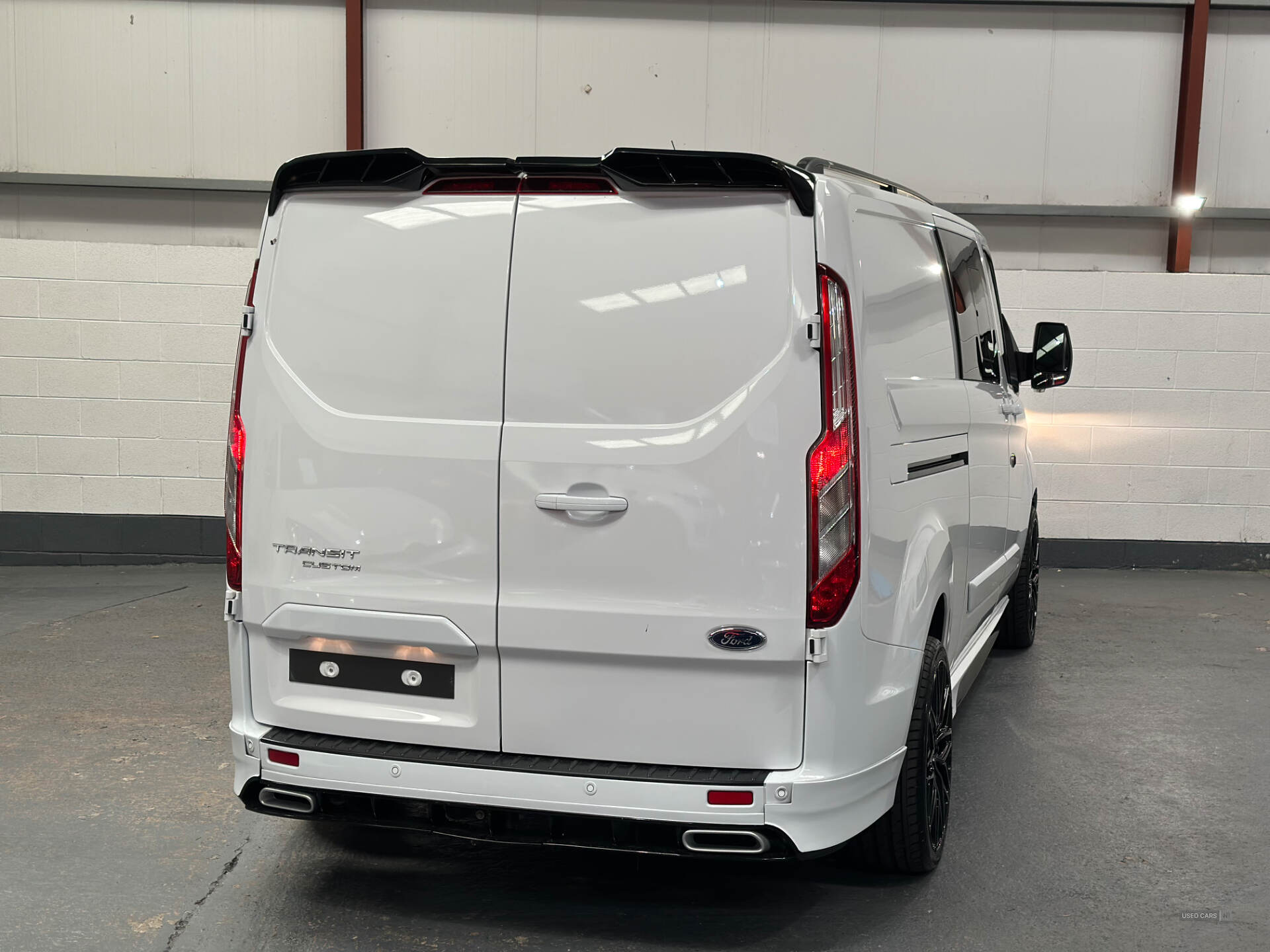 Nov 2021 Ford Transit Custom 2.0 EcoBlue 130ps Low Roof D/Cab Limited Van