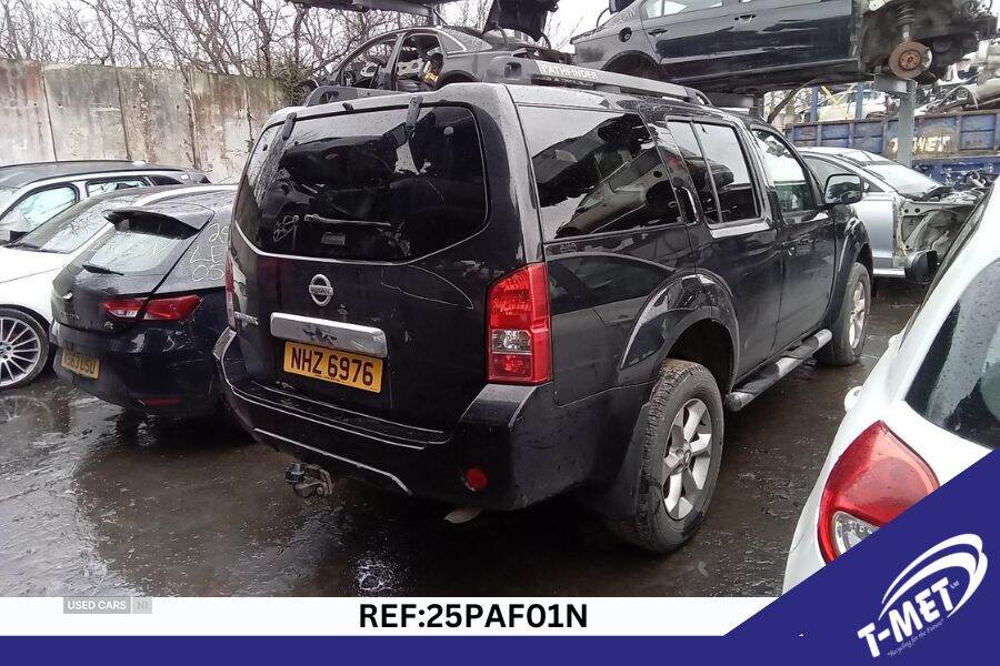 Jan 2011 Nissan Pathfinder 2.5 dCi Acenta 5dr