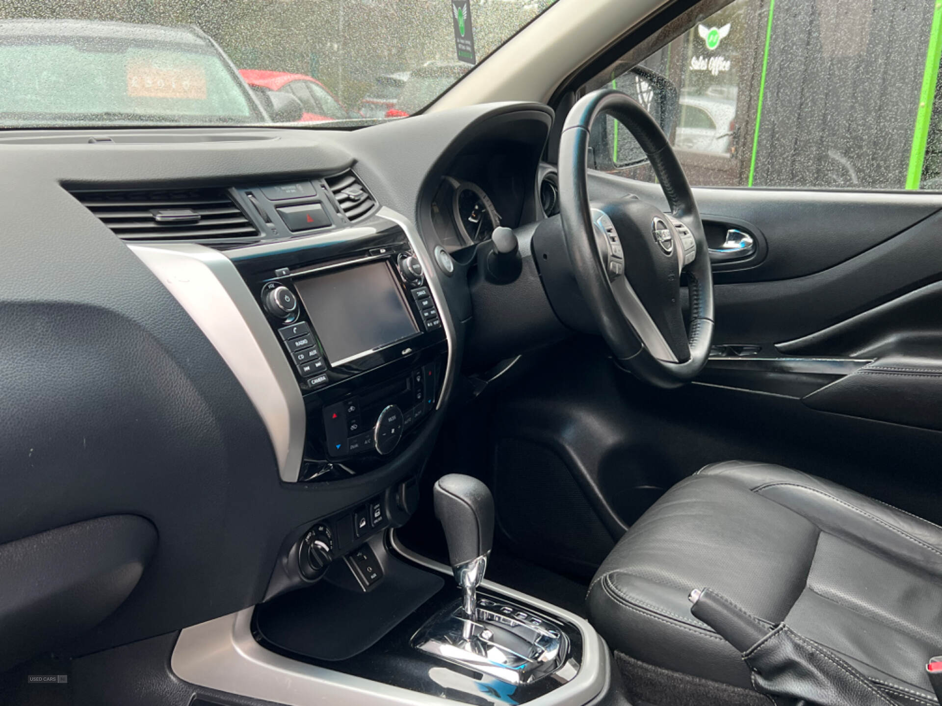 Sep 2018 Nissan Navara Double Cab Pick Up Tekna 2.3dCi 190 4WD Auto