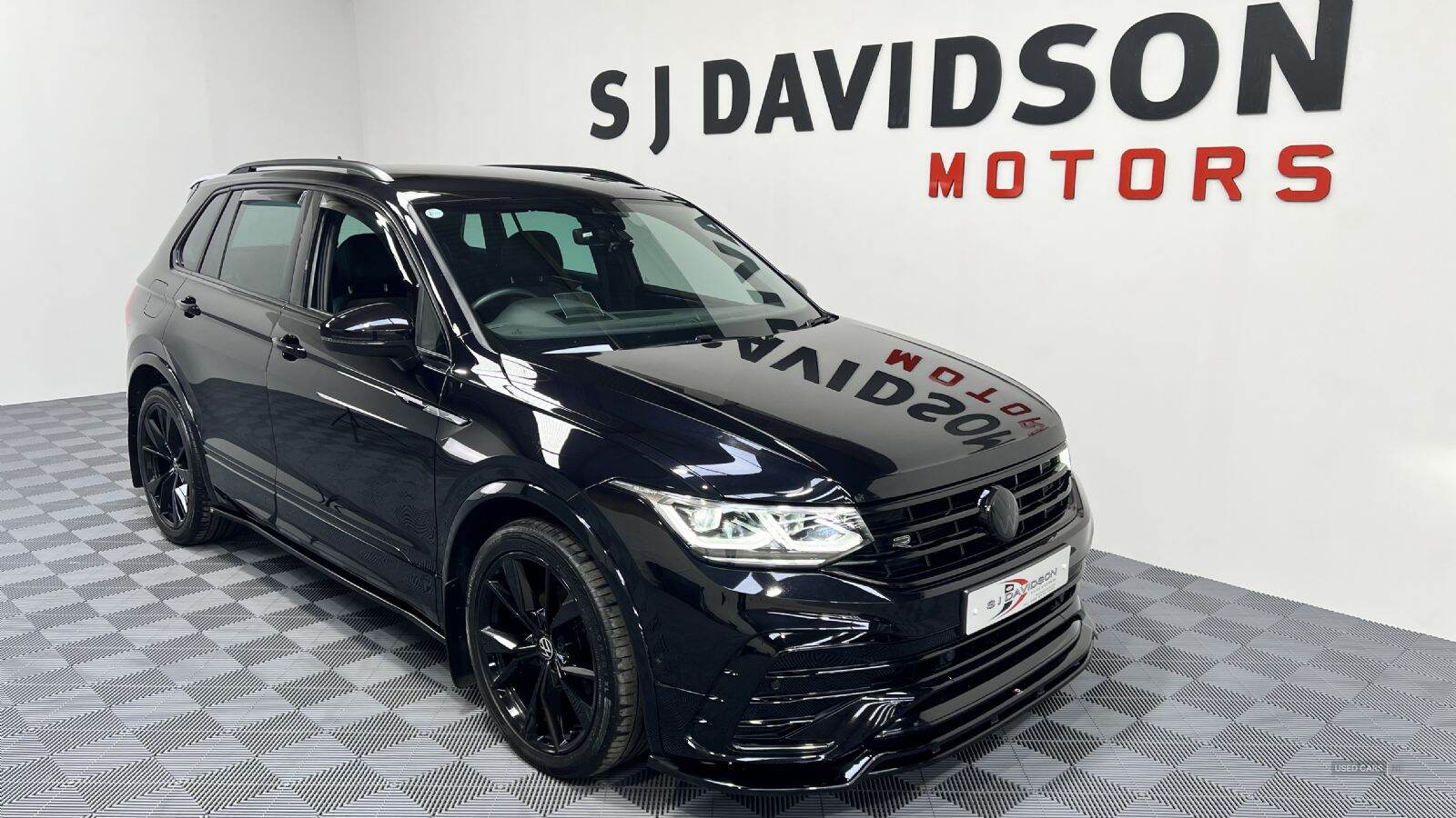 Jun 2022 Volkswagen Tiguan 2.0 TDI R-Line 5dr DSG
