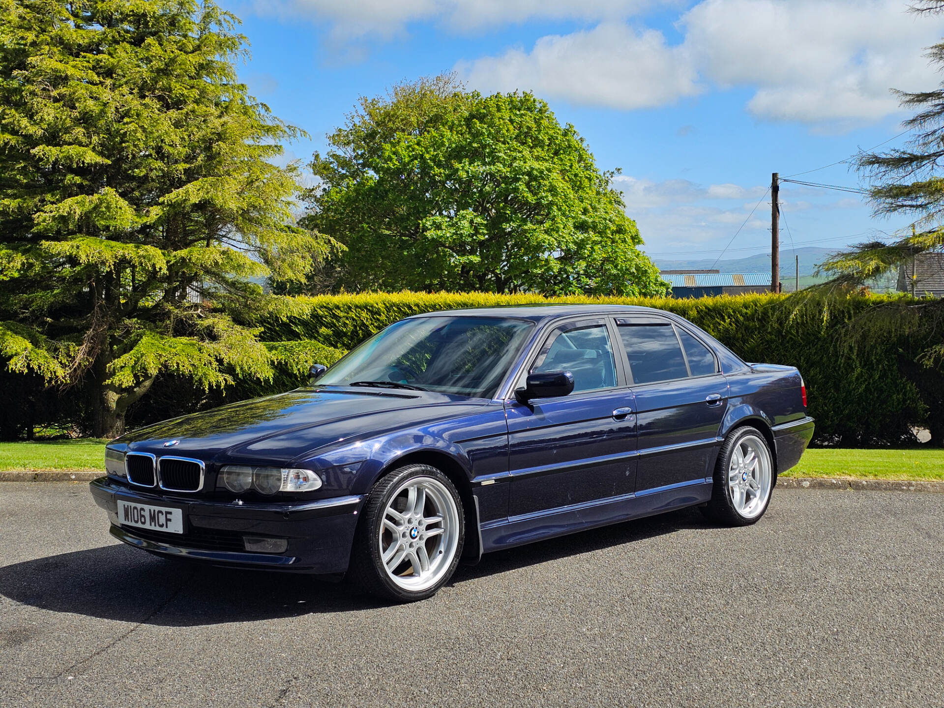 Apr 2000 BMW 7 Series 740i L V8 4dr Auto
