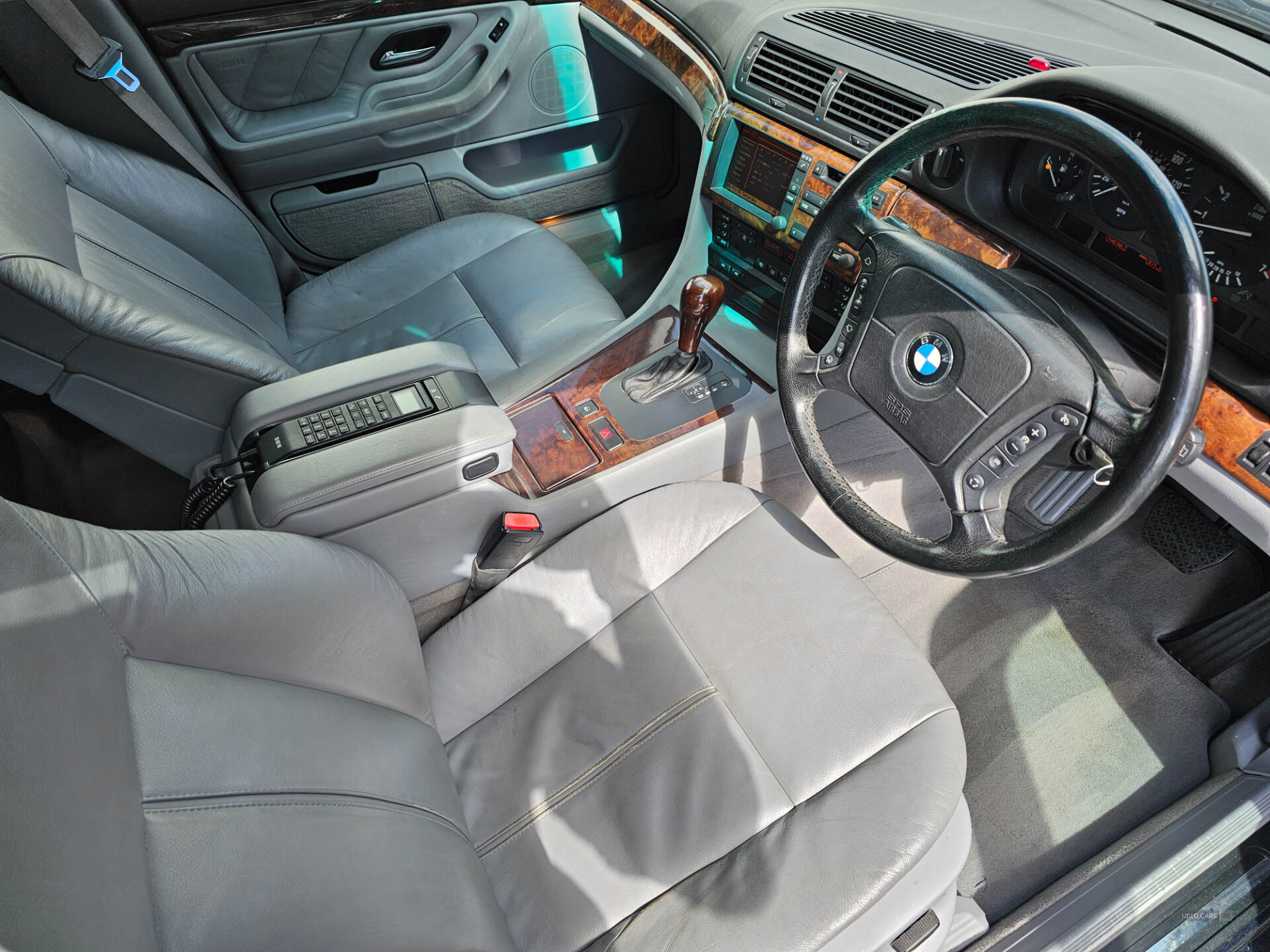 Apr 2000 BMW 7 Series 740i L V8 4dr Auto