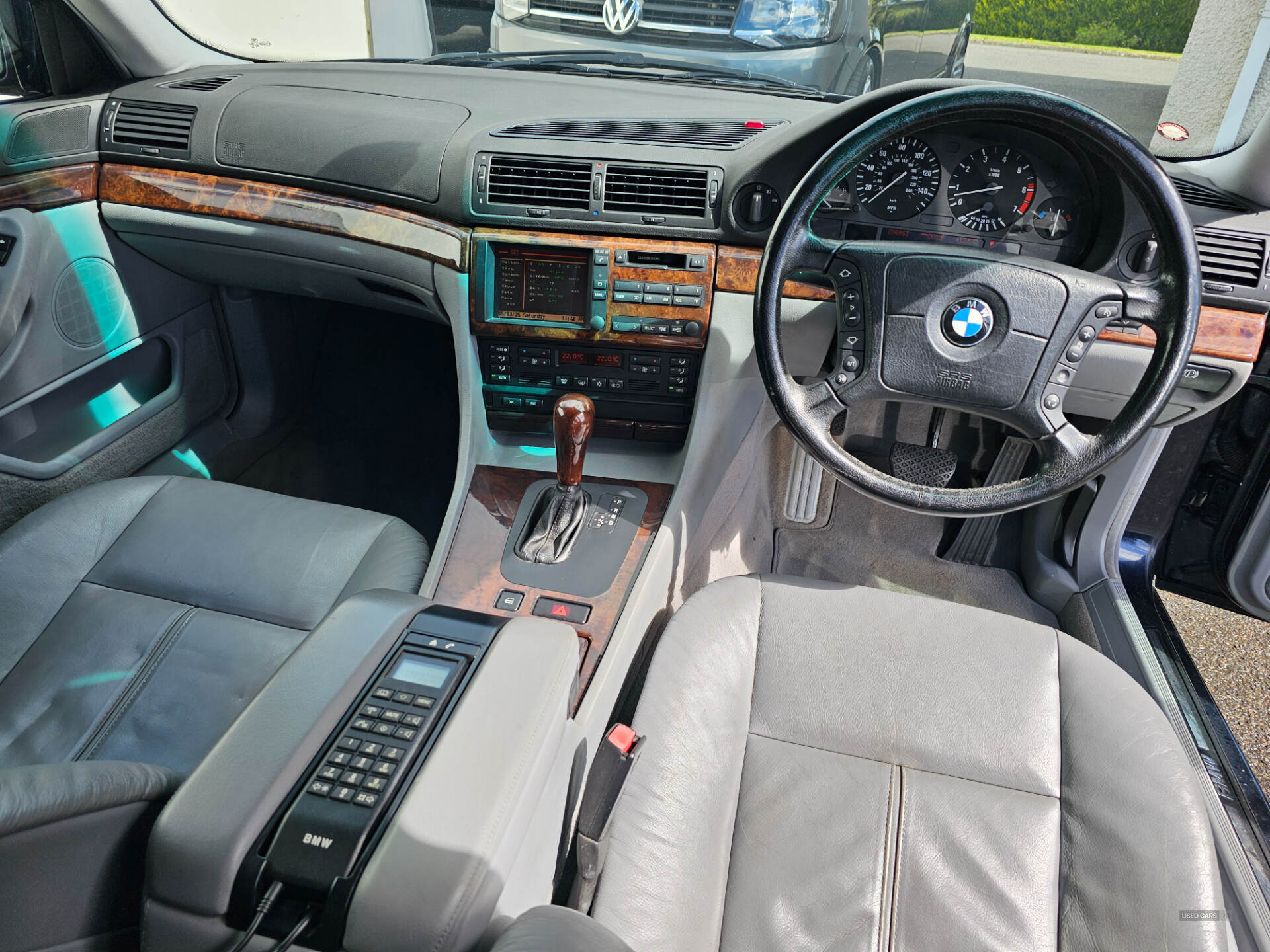 Apr 2000 BMW 7 Series 740i L V8 4dr Auto