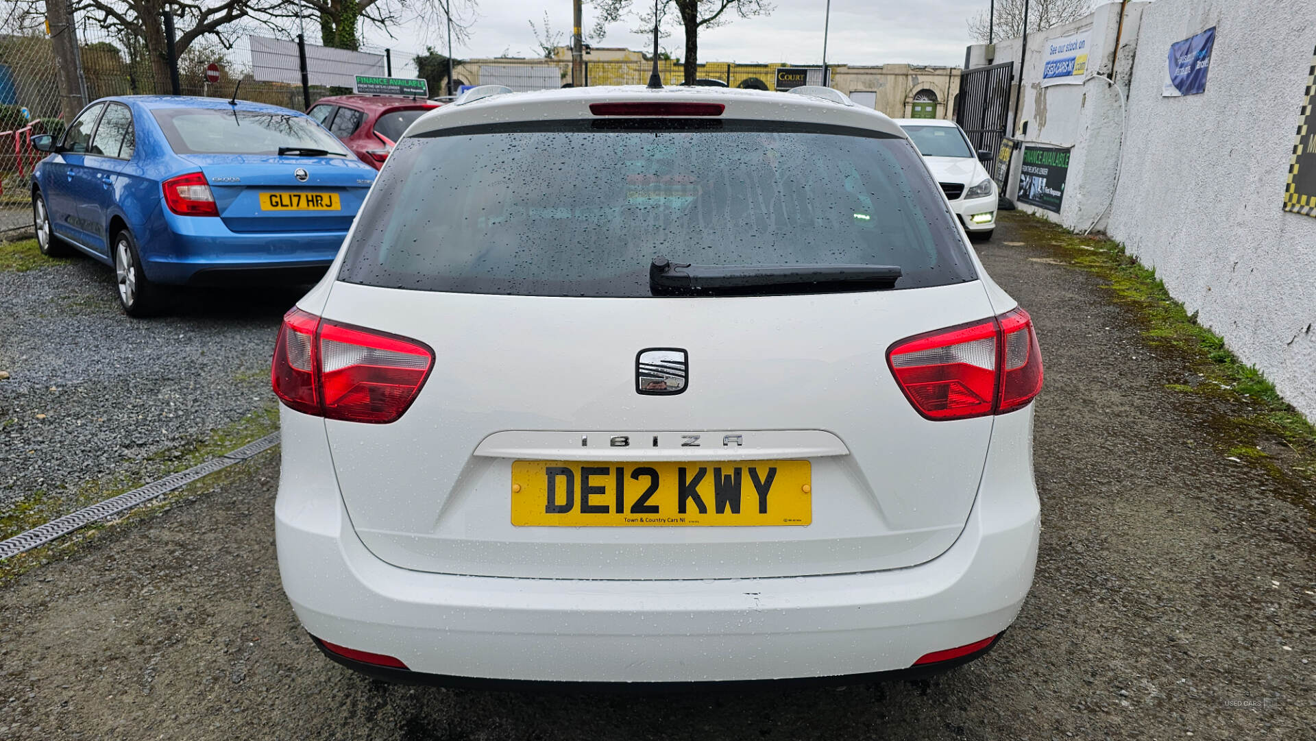 Seat Ibiza SPORT TOURER in Down