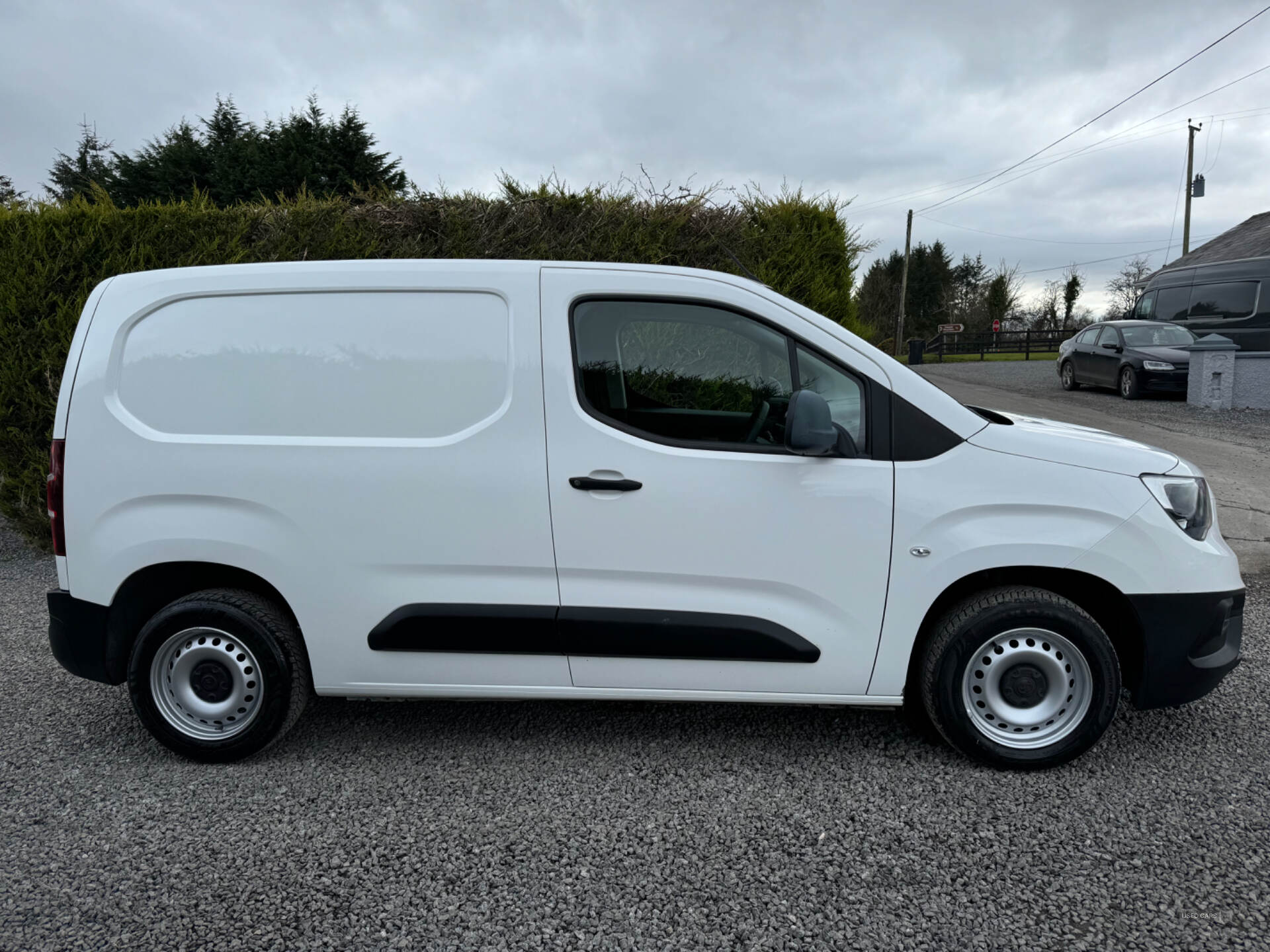 May 2019 Vauxhall Combo 2000 1.6 Turbo D 100ps H1 Edition Van