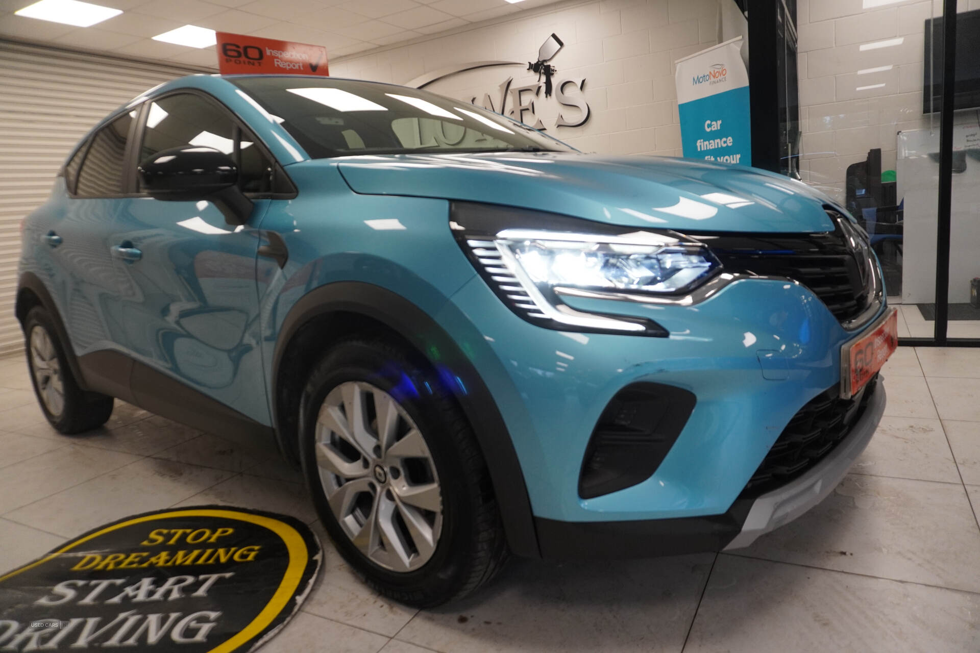 Oct 2021 Renault Captur 1.3 TCE 140 Iconic 5dr EDC