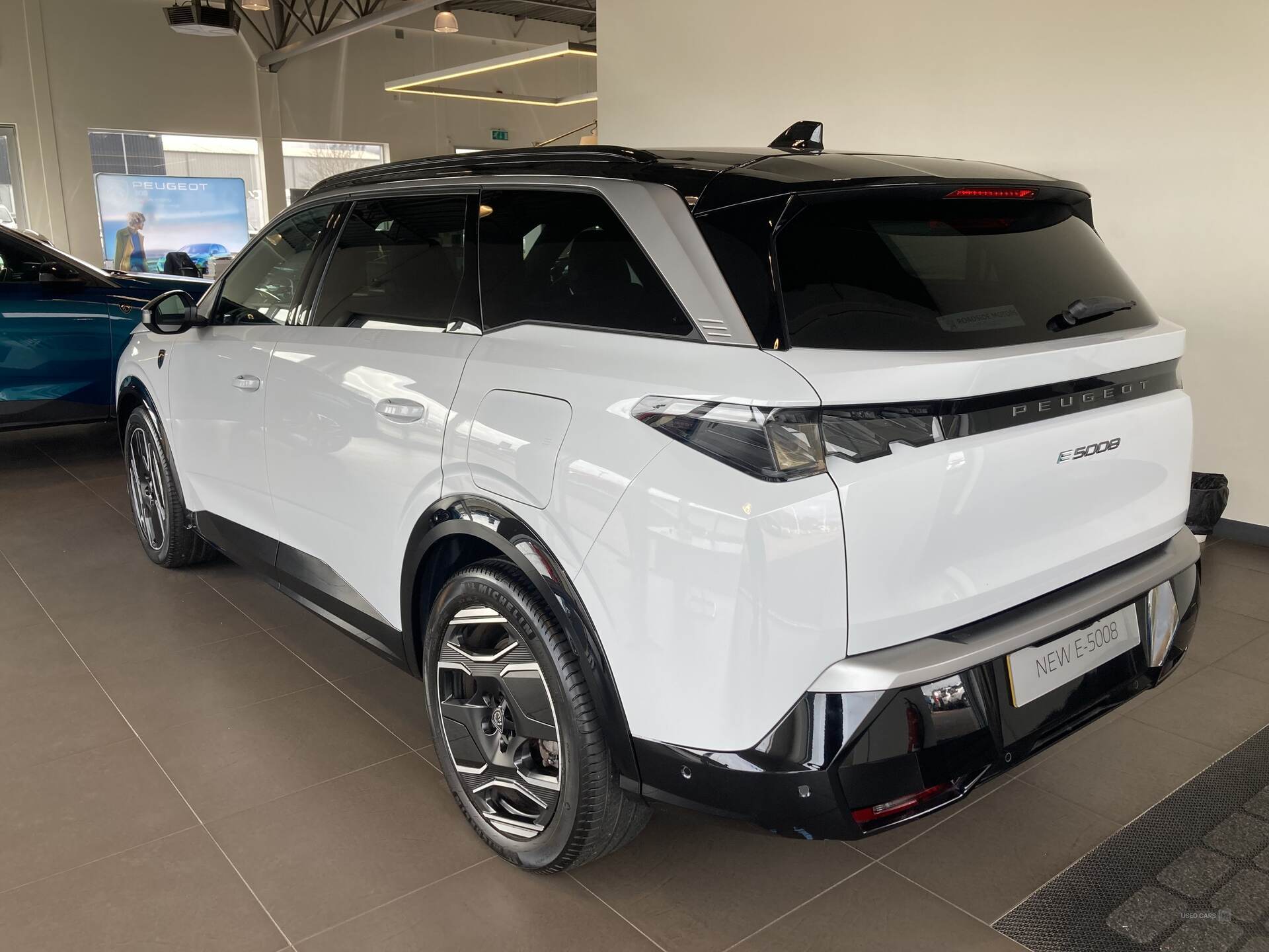 Sep 2024 Peugeot 5008 157kW GT 73kWh 5dr Auto