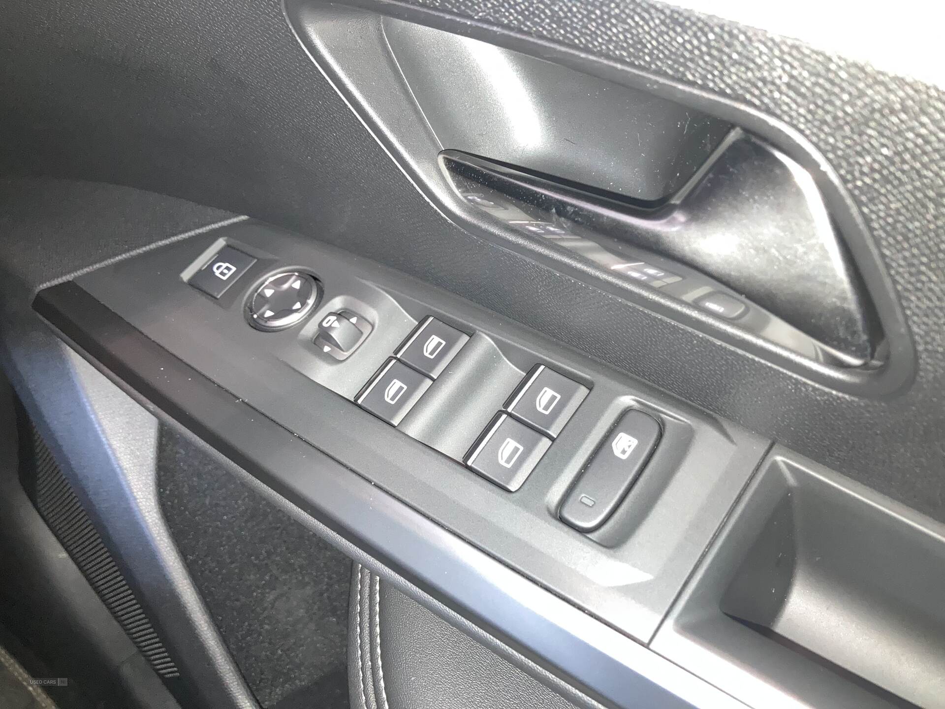 Sep 2024 Peugeot 5008 157kW GT 73kWh 5dr Auto