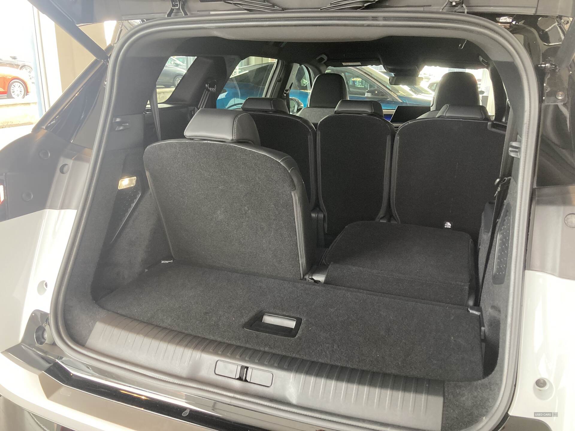 Sep 2024 Peugeot 5008 157kW GT 73kWh 5dr Auto