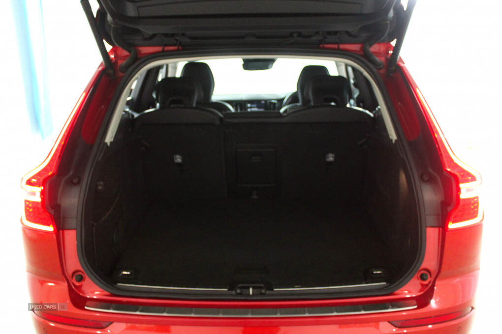 Mar 2019 Volvo XC60 2.0 D4 Momentum 5dr AWD Geartronic
