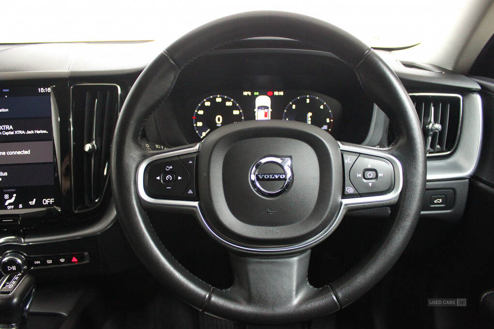 Mar 2019 Volvo XC60 2.0 D4 Momentum 5dr AWD Geartronic