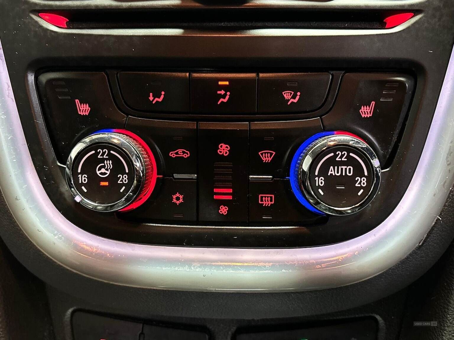 Apr 2014 Vauxhall Mokka 1.6I Se 5Dr