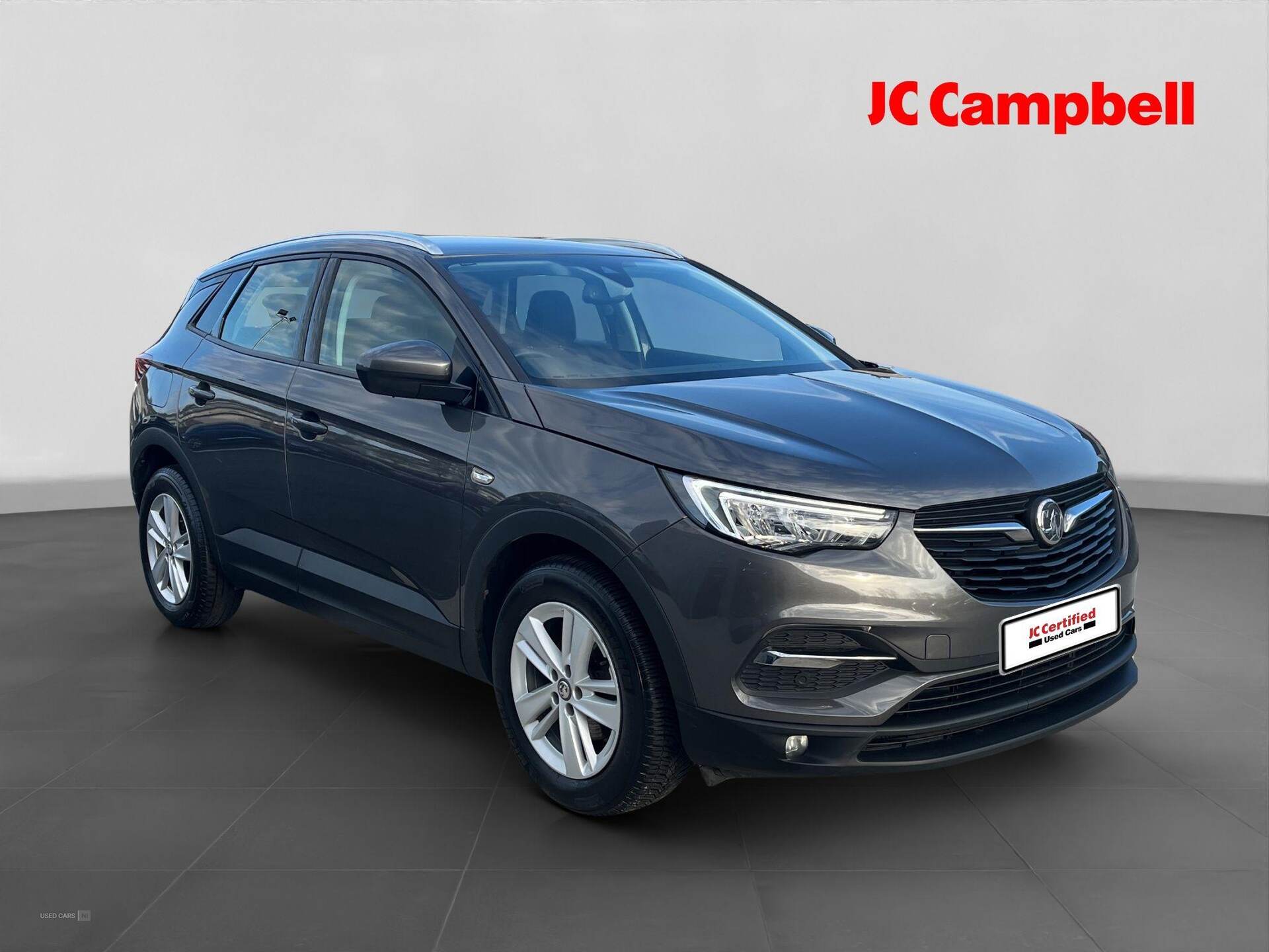 Jan 2020 Vauxhall Grandland X 1.5 Turbo D SE 5dr