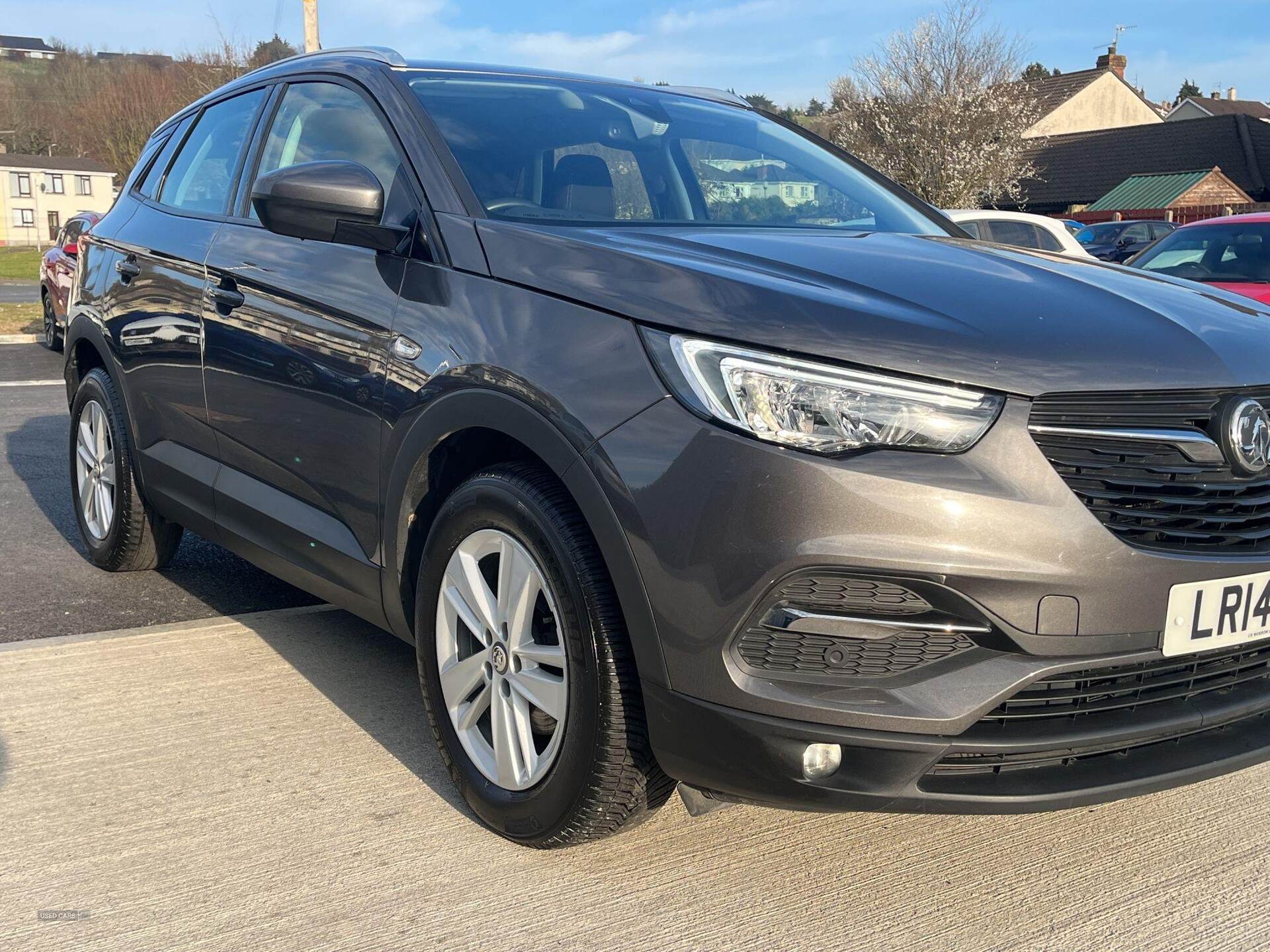 Jan 2020 Vauxhall Grandland X 1.5 Turbo D SE 5dr