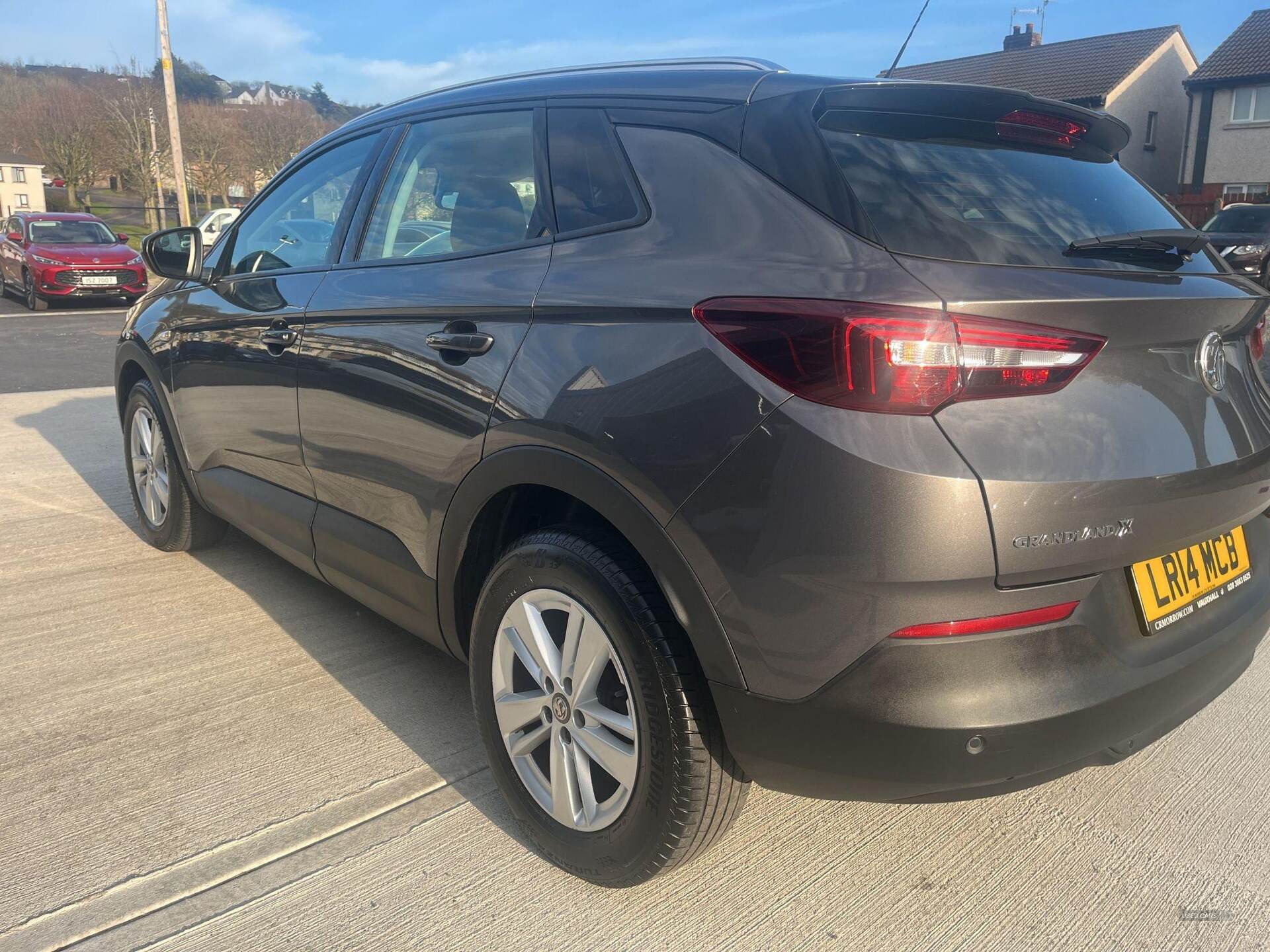 Jan 2020 Vauxhall Grandland X 1.5 Turbo D SE 5dr
