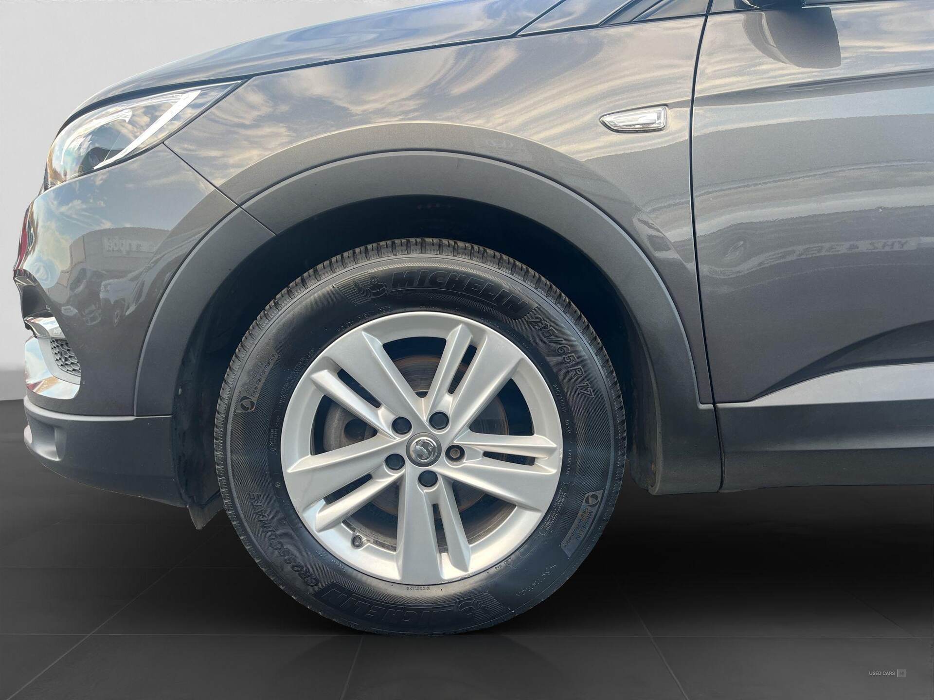 Jan 2020 Vauxhall Grandland X 1.5 Turbo D SE 5dr