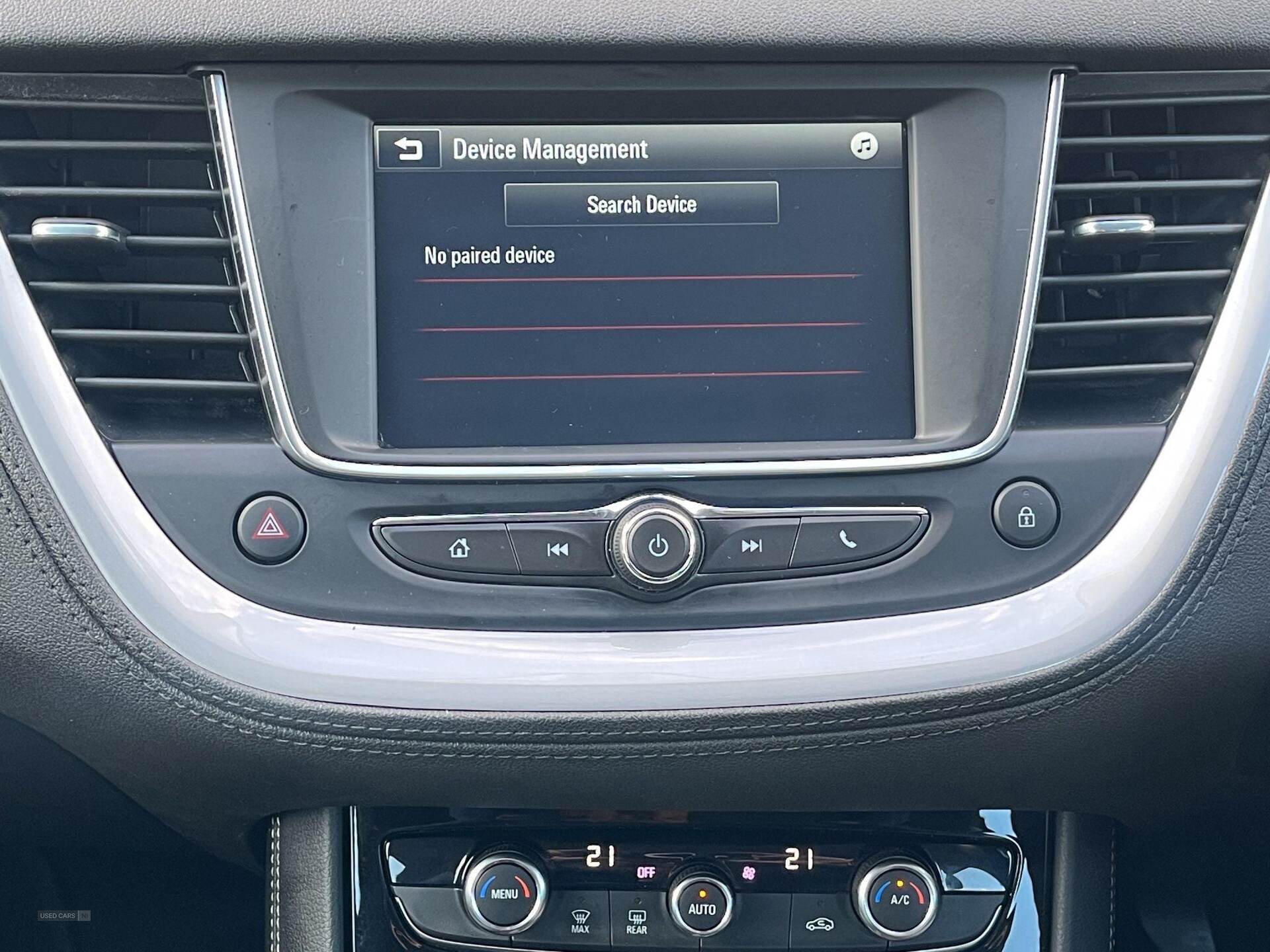 Jan 2020 Vauxhall Grandland X 1.5 Turbo D SE 5dr