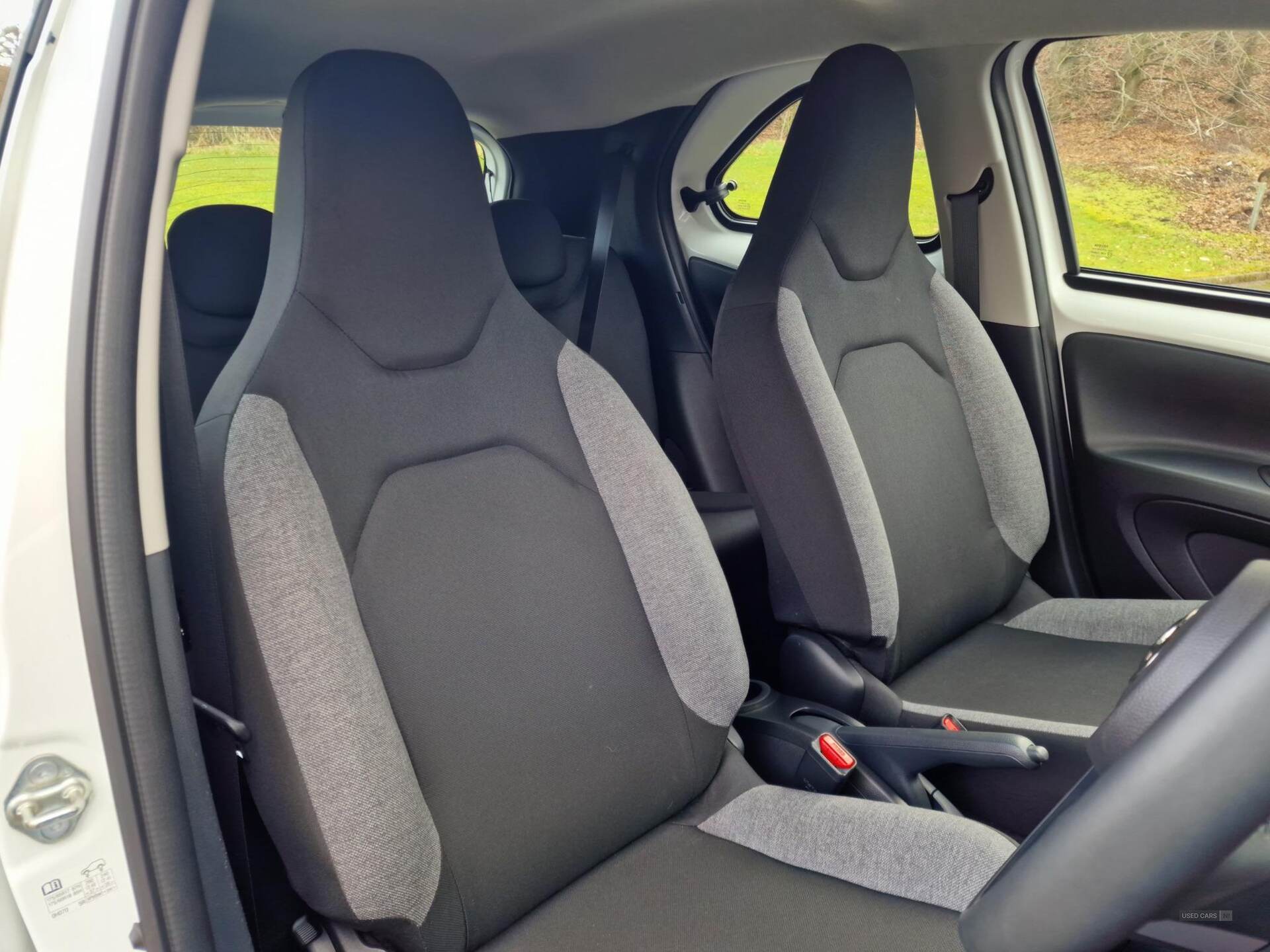 Sep 2022 Toyota Aygo X 1.0 VVT-i Pure 5dr