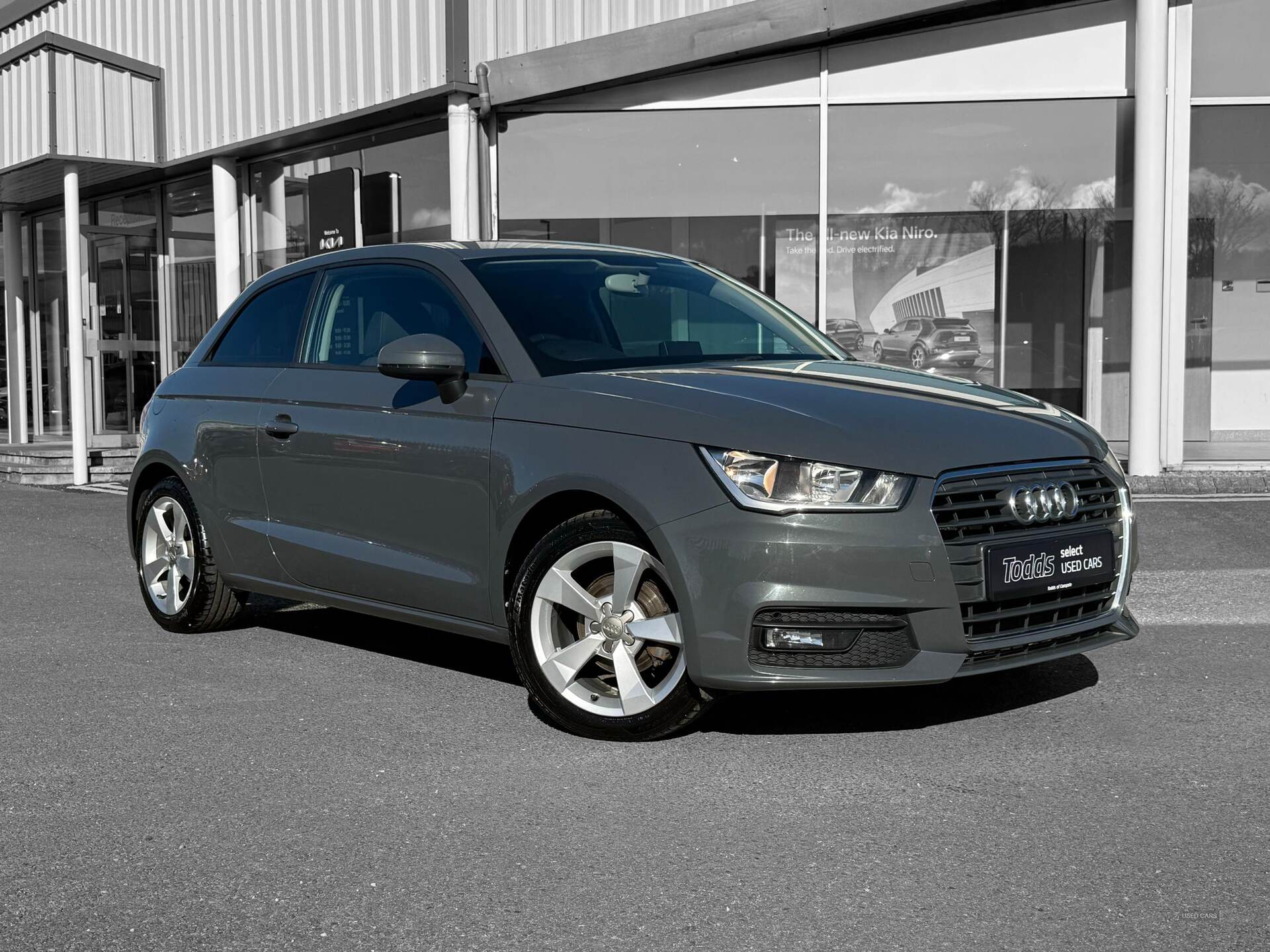 Jun 2016 Audi A1 1.0 TFSI Sport 3dr