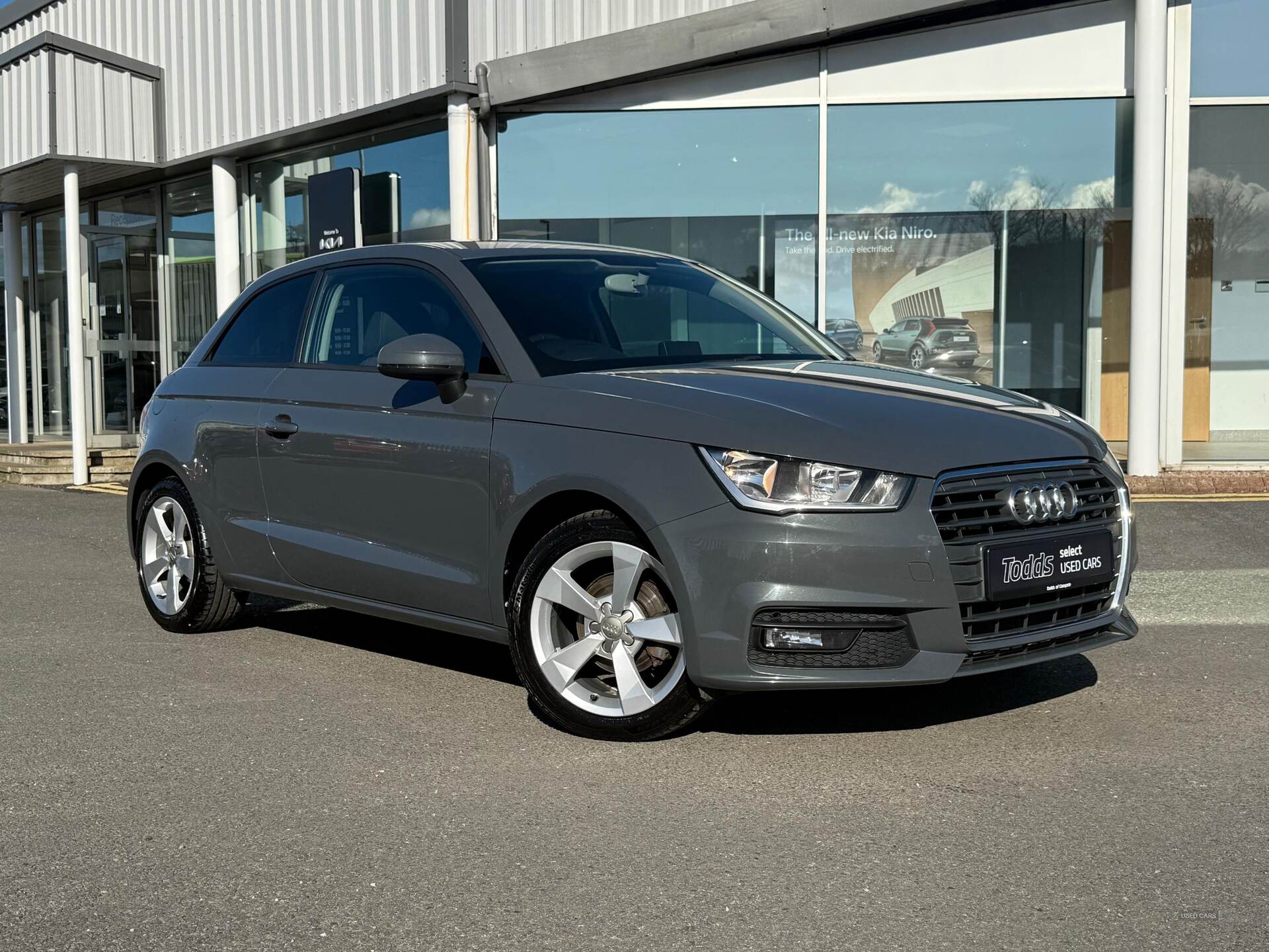 Jun 2016 Audi A1 1.0 TFSI Sport 3dr