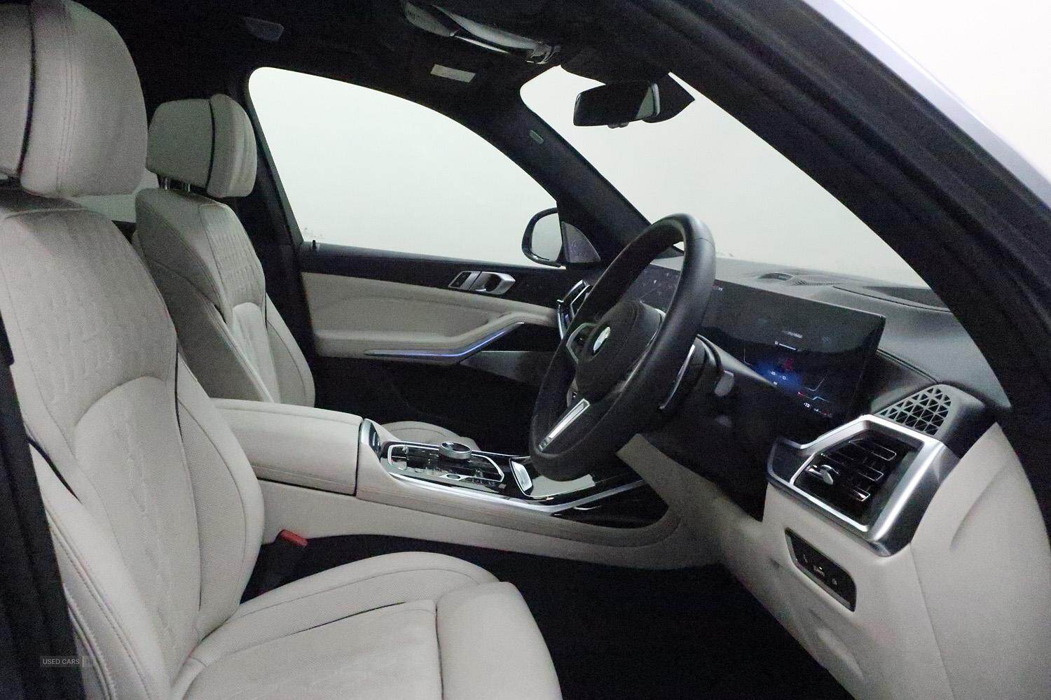 Jan 2024 BMW X7 xDrive M60i 5dr Step Auto