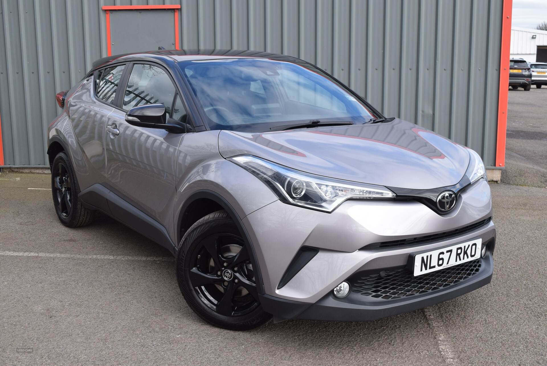 Jan 2018 Toyota C-HR 1.2T Icon 5dr