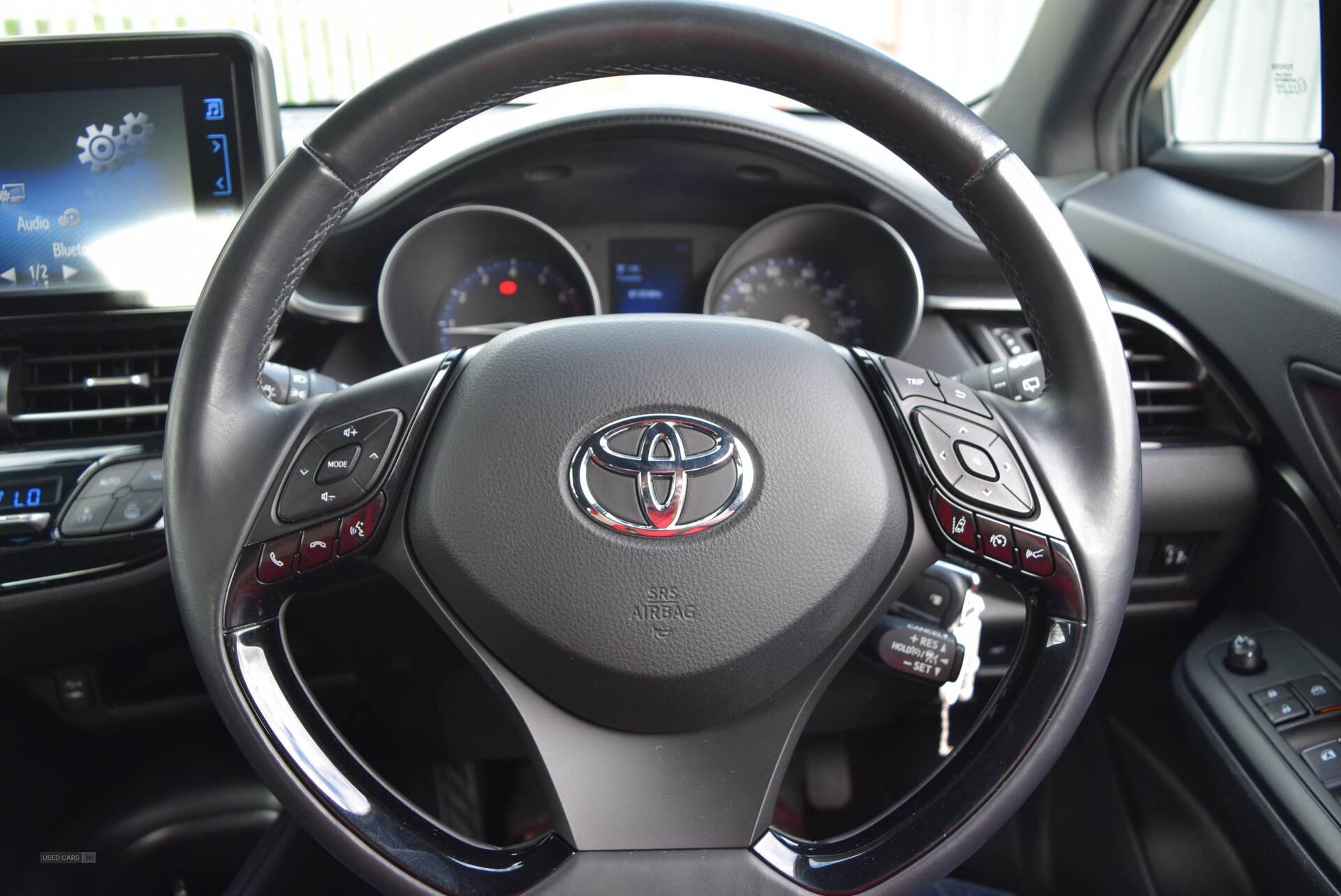 Jan 2018 Toyota C-HR 1.2T Icon 5dr