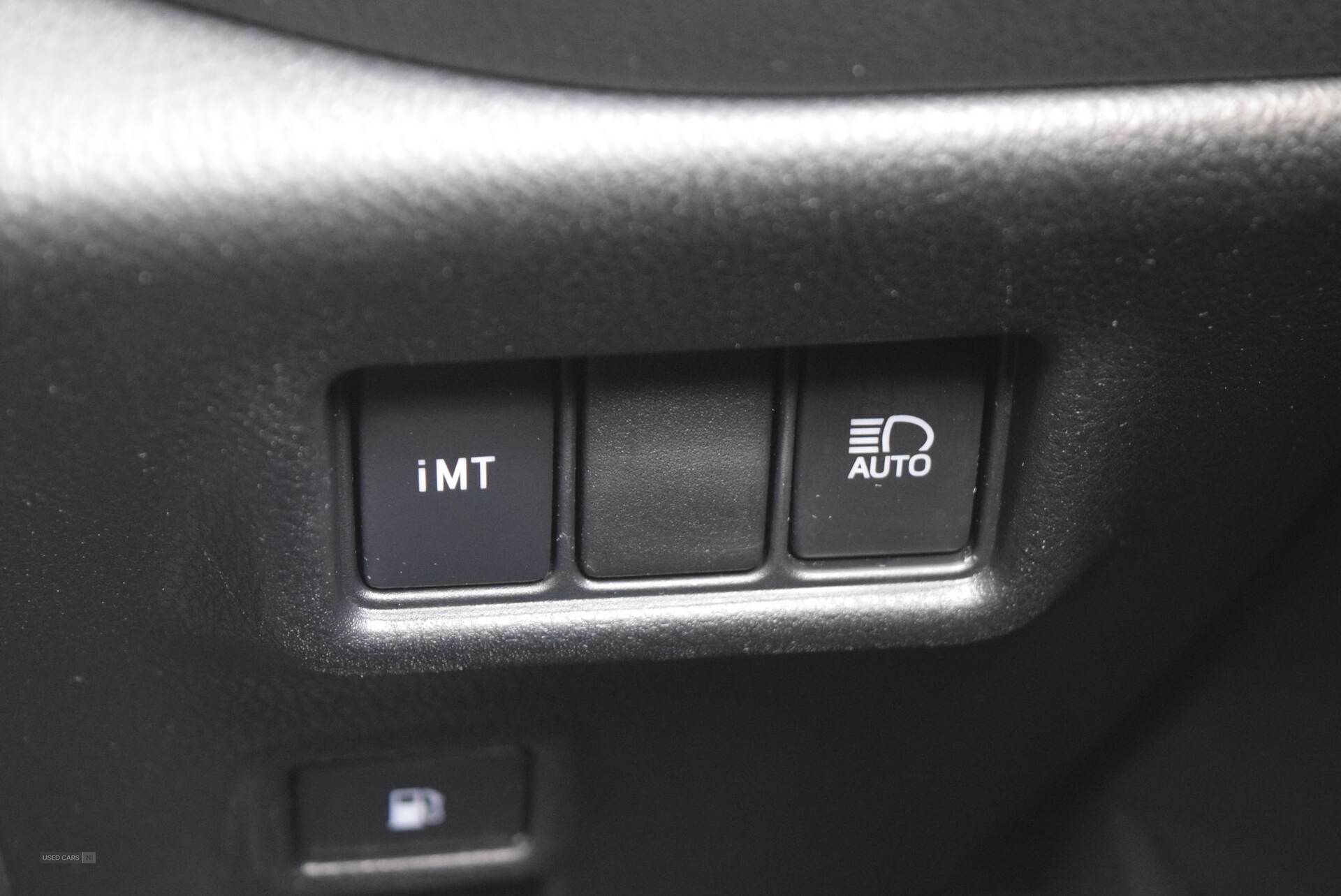 Jan 2018 Toyota C-HR 1.2T Icon 5dr