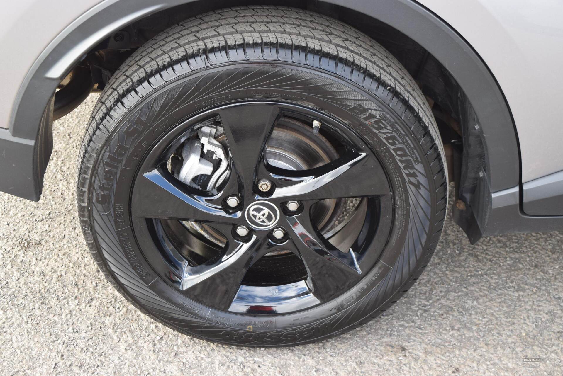 Jan 2018 Toyota C-HR 1.2T Icon 5dr