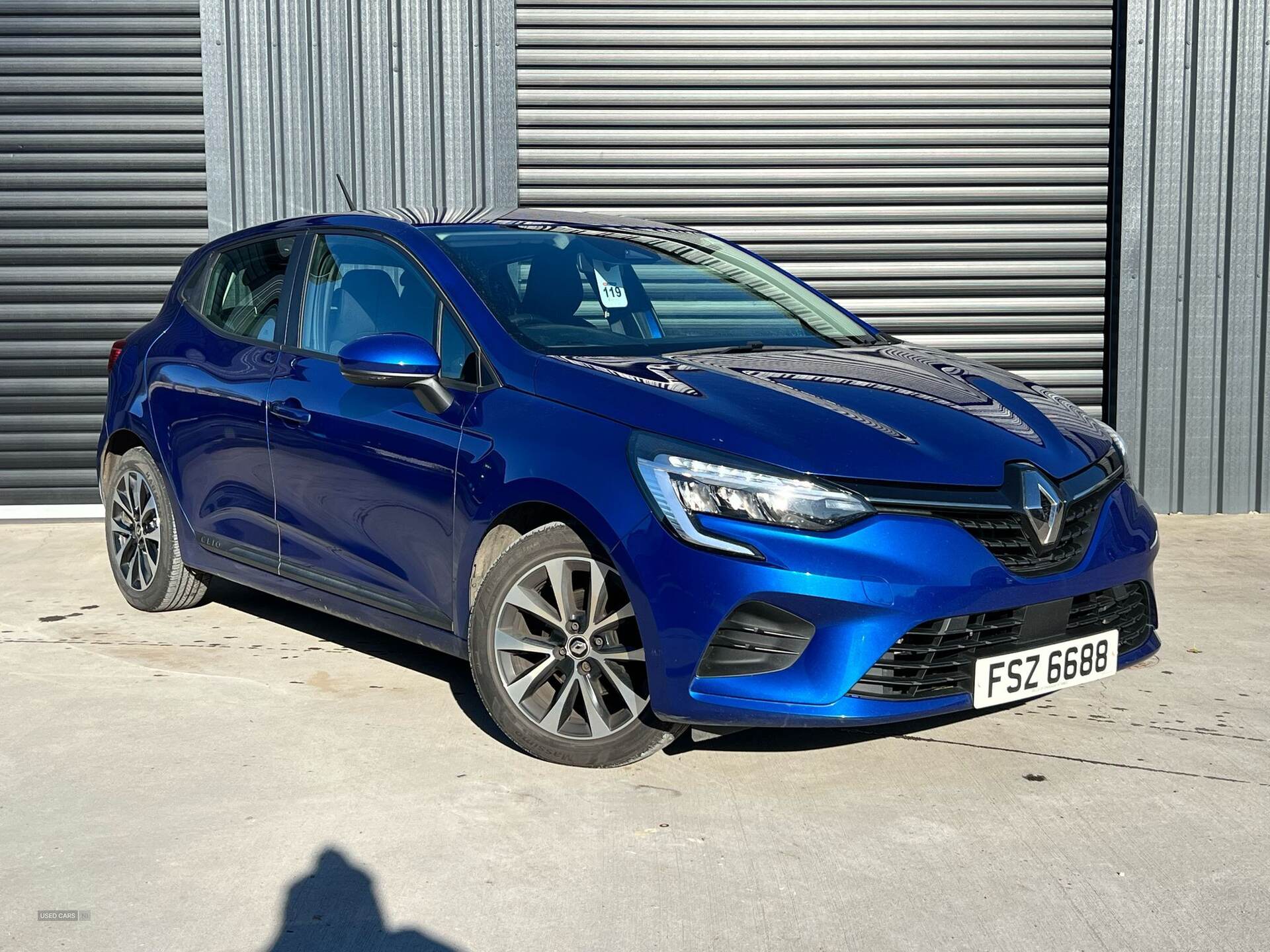 Nov 2021 Renault Clio 1.0 TCe 90 Iconic 5dr