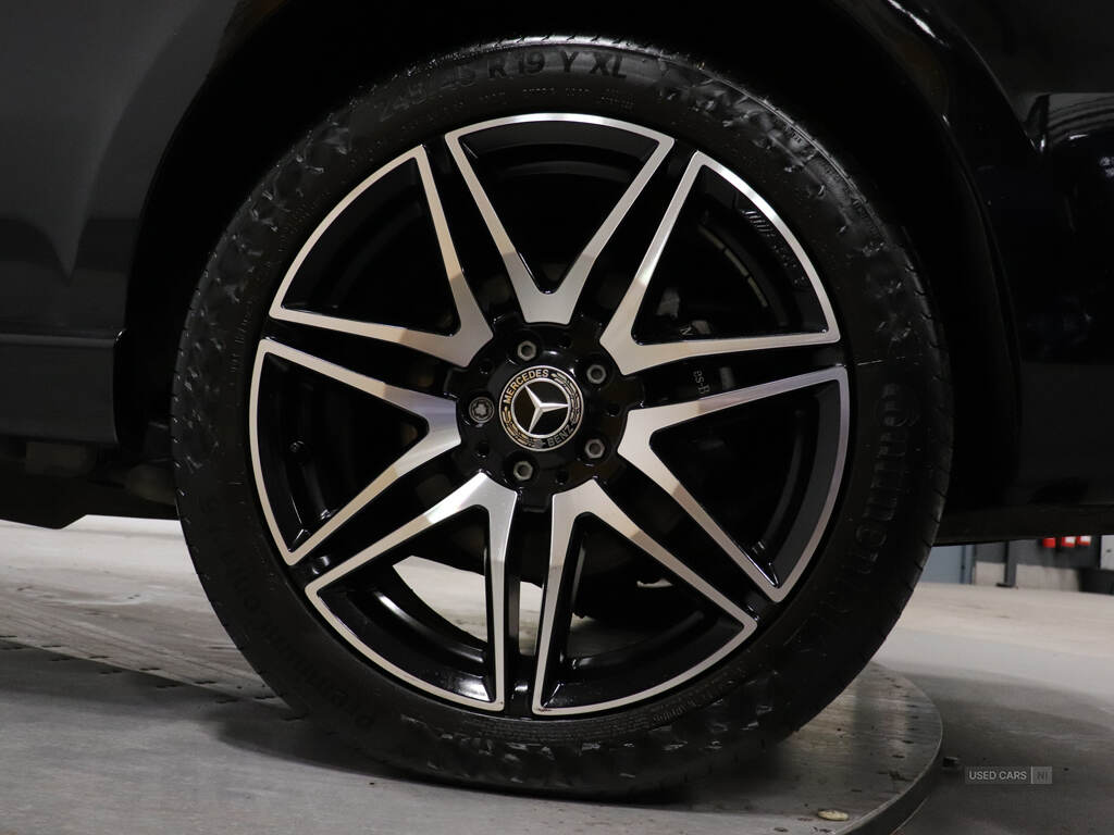 Feb 2024 Mercedes-Benz V Class V220 d AMG Line 5dr 9G-Tronic [Extra Long]