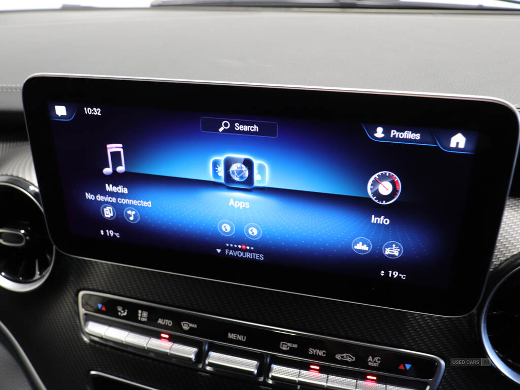 Feb 2024 Mercedes-Benz V Class V220 d AMG Line 5dr 9G-Tronic [Extra Long]