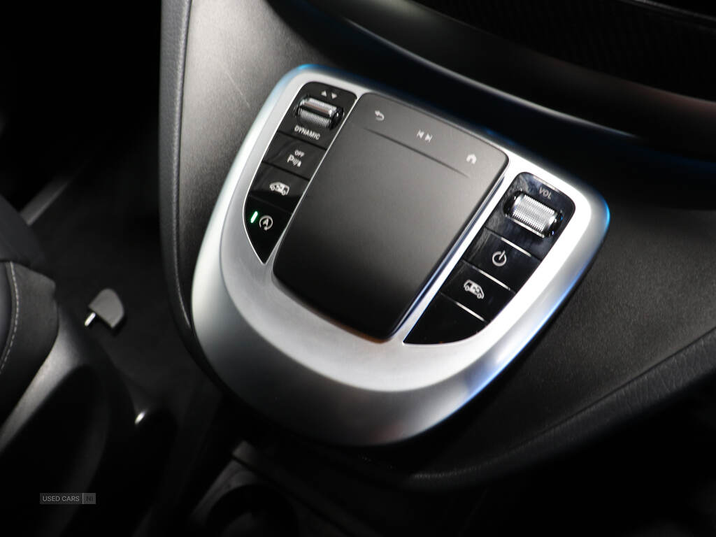 Feb 2024 Mercedes-Benz V Class V220 d AMG Line 5dr 9G-Tronic [Extra Long]